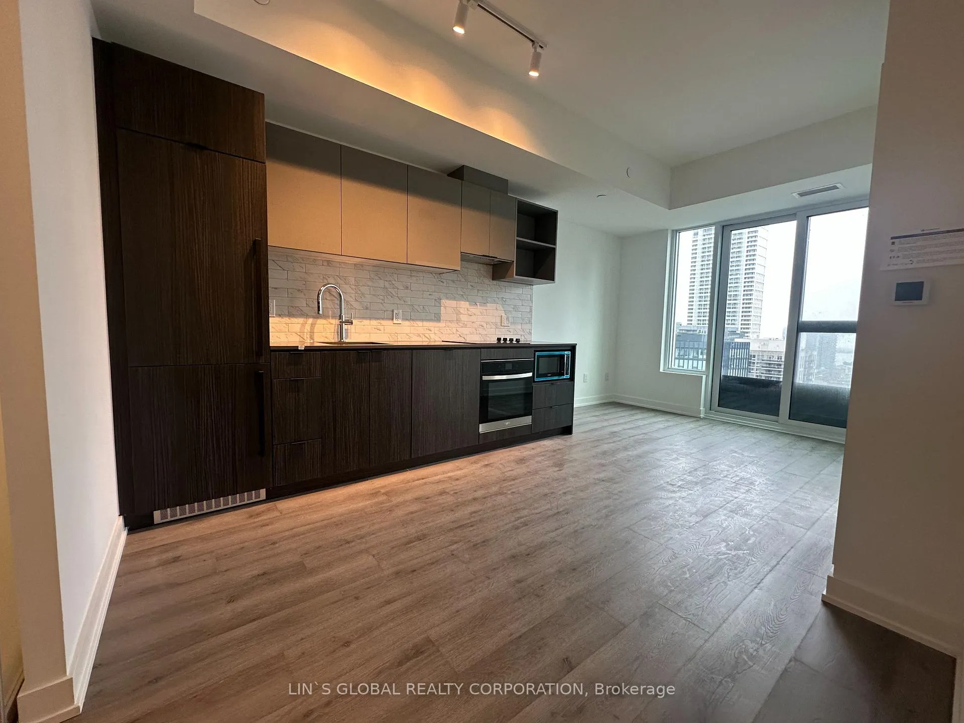 Photo 12 of Unit 3112, 252 Church Street, Toronto, Church-Yonge Corridor — HOMEH