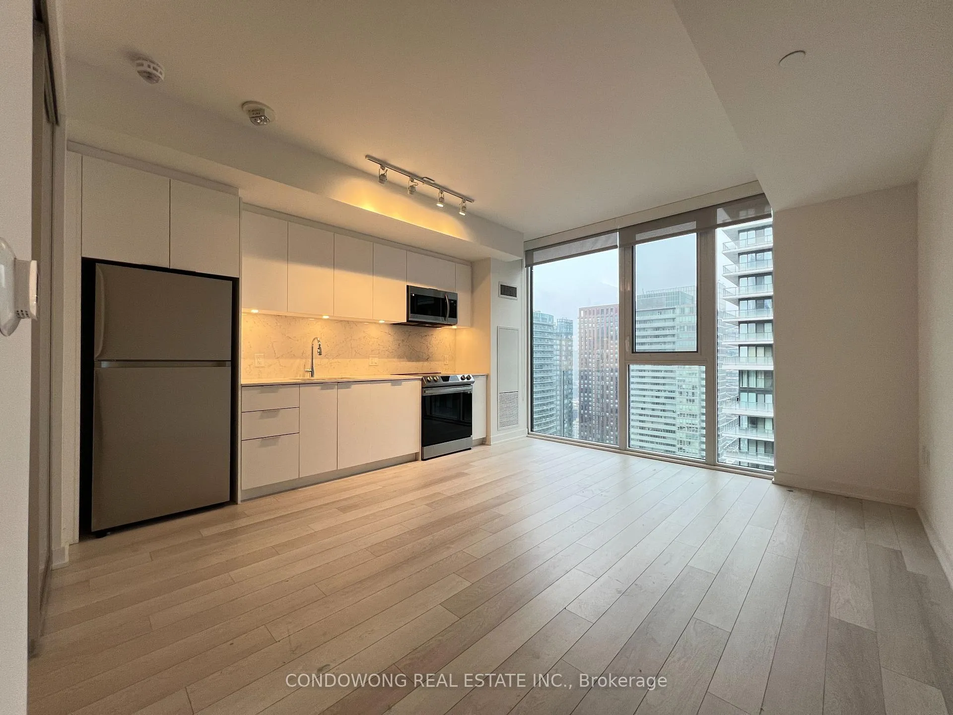Photo 1 of Unit 3804, 357 King Street W, Toronto, Waterfront Communities — HOMEH