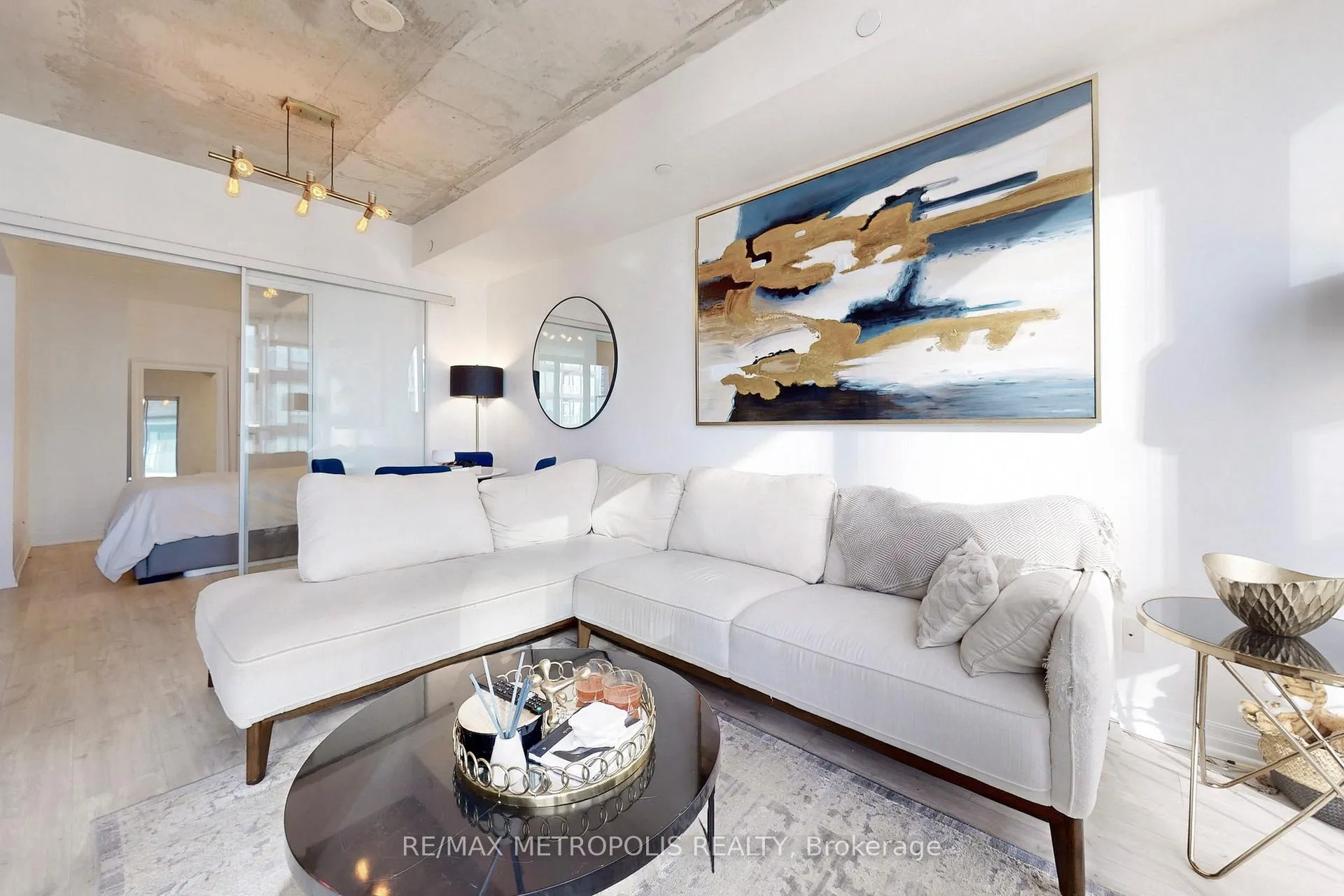 Photo 5 of Unit 3103, 88 Blue Jays Way, Toronto, Waterfront Communities — HOMEH