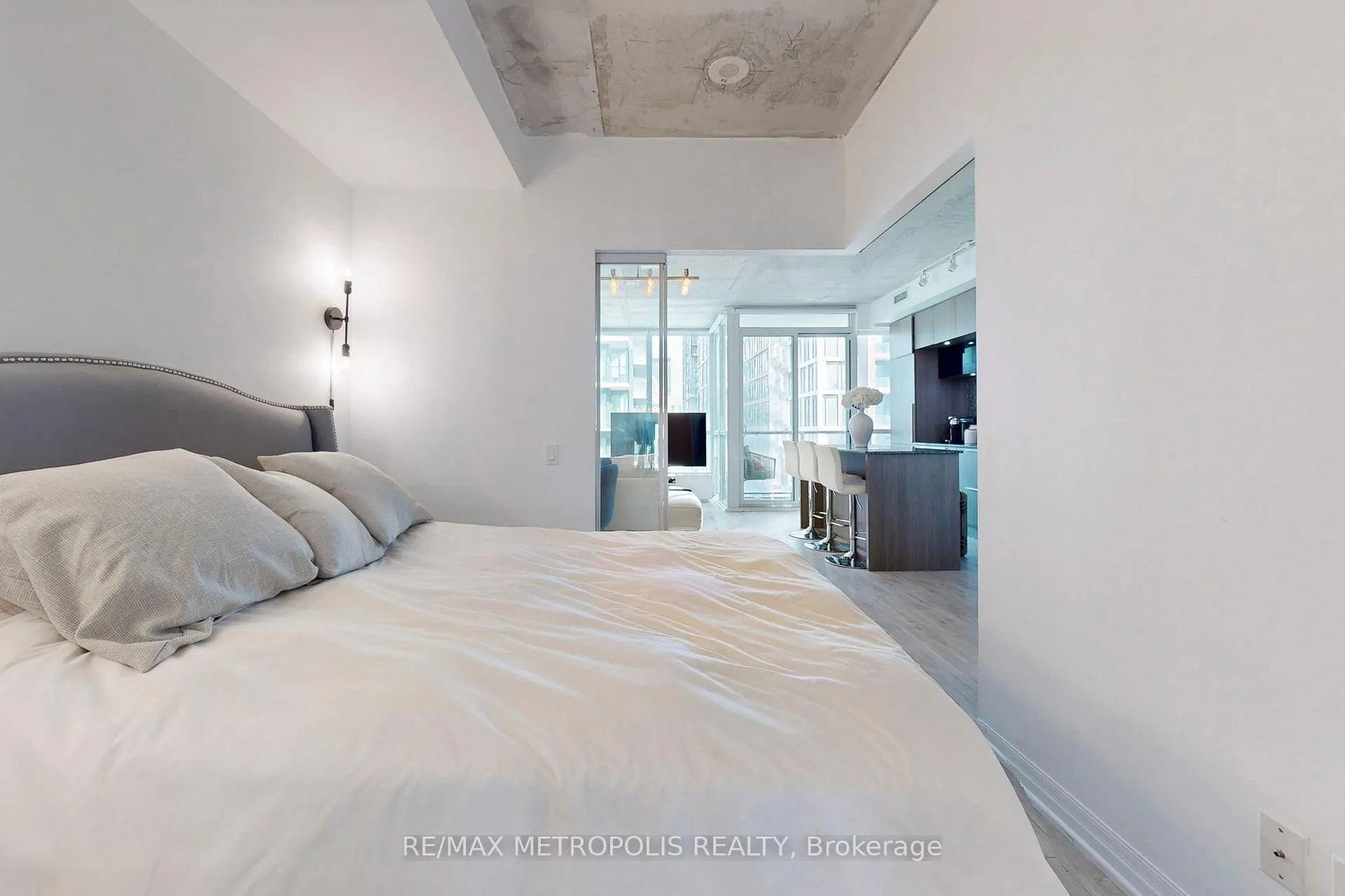 Photo 15 of Unit 3103, 88 Blue Jays Way, Toronto, Waterfront Communities — HOMEH