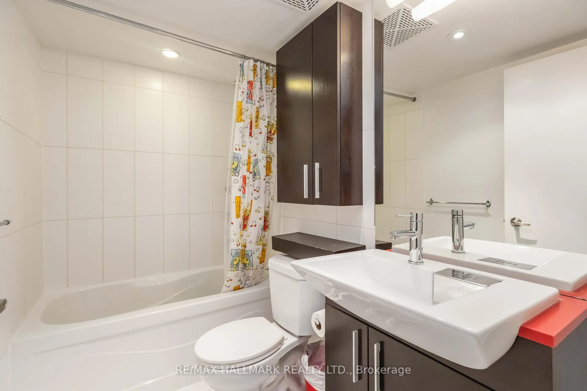 Photo 25 of Unit 611, 8 Telegram Mews, Toronto, Waterfront Communities — HOMEH