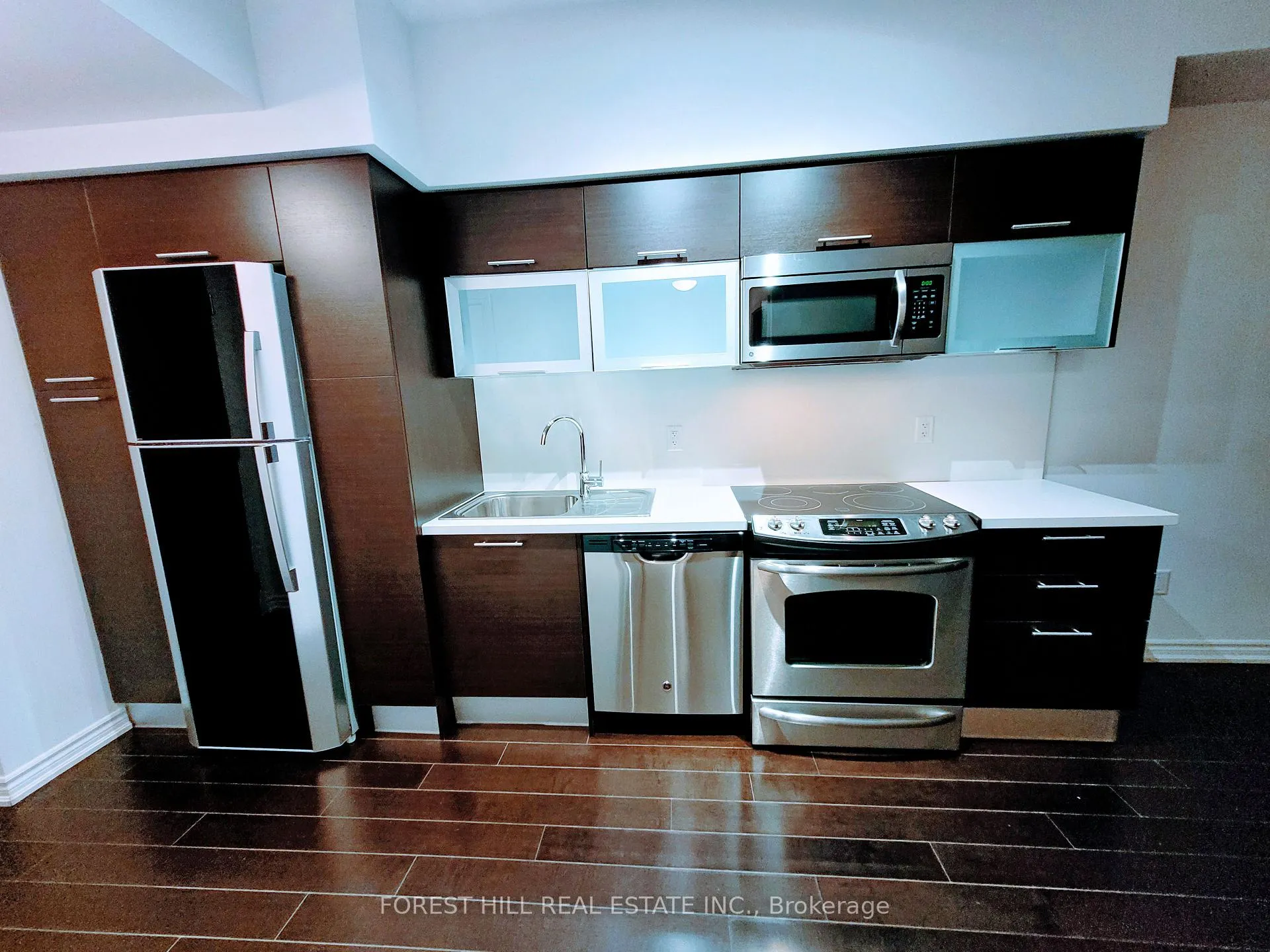 Photo 3 of Unit 5514, 386 Yonge Street, Toronto, Bay Street Corridor — HOMEH