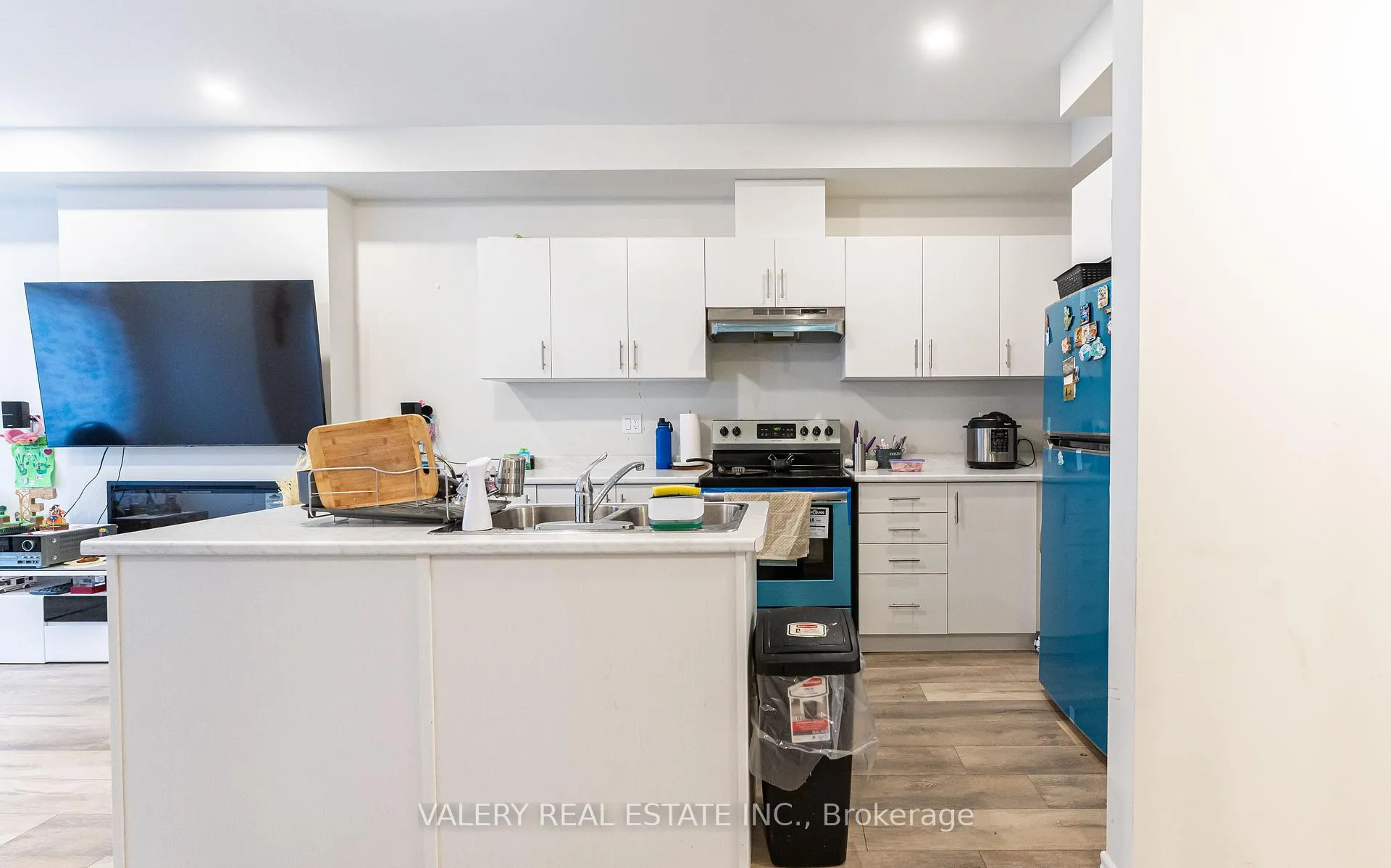 Photo 4 of Unit 44, 40 Zinfandel Drive, Hamilton, Winona — HOMEH