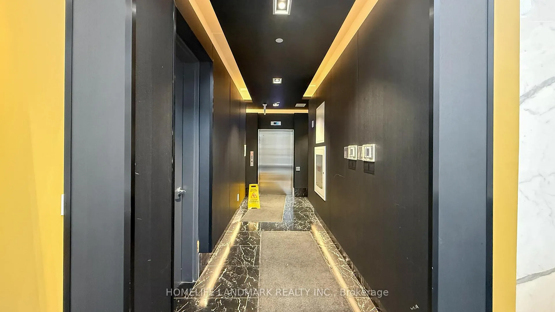 Photo 4 of Unit LPH2912, 70 princess Street, Toronto, Waterfront Communities — HOMEH