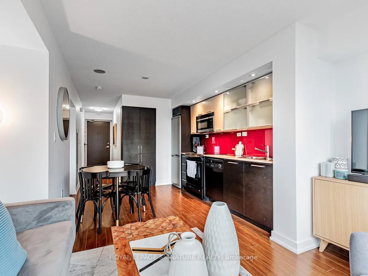 Photo 10 of Unit 2702, 25 Capreol Court, Toronto, Waterfront Communities — HOMEH