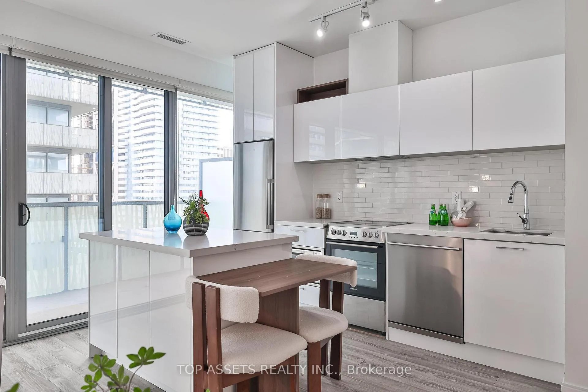 Photo 19 of Unit 3707, 50 Charles Street E, Toronto, Church-Yonge Corridor — HOMEH