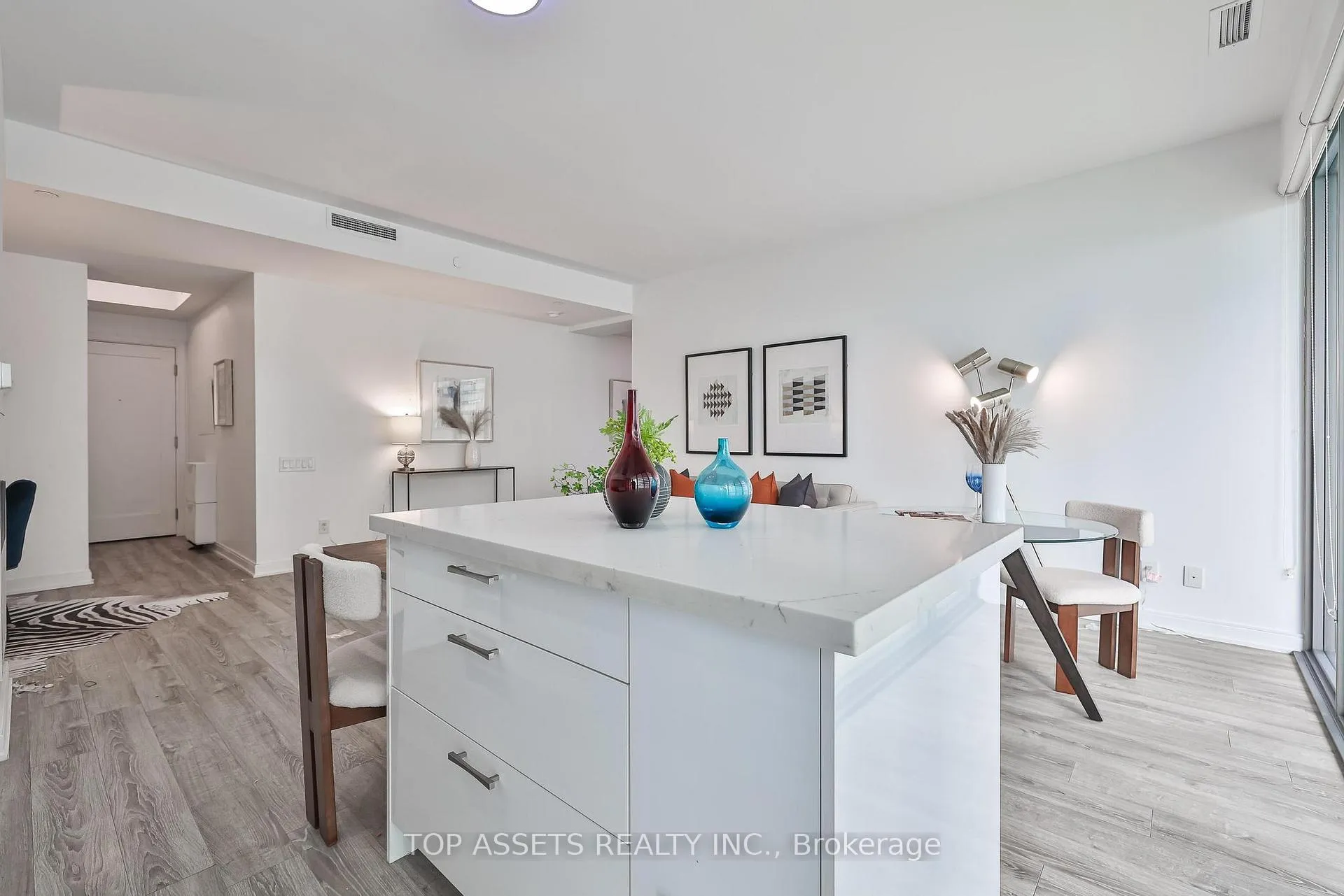Photo 22 of Unit 3707, 50 Charles Street E, Toronto, Church-Yonge Corridor — HOMEH