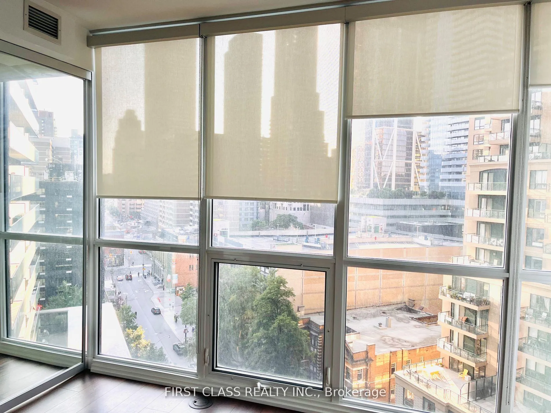 Photo 5 of Unit 1207, 45 Charles Street E, Toronto, Church-Yonge Corridor — HOMEH