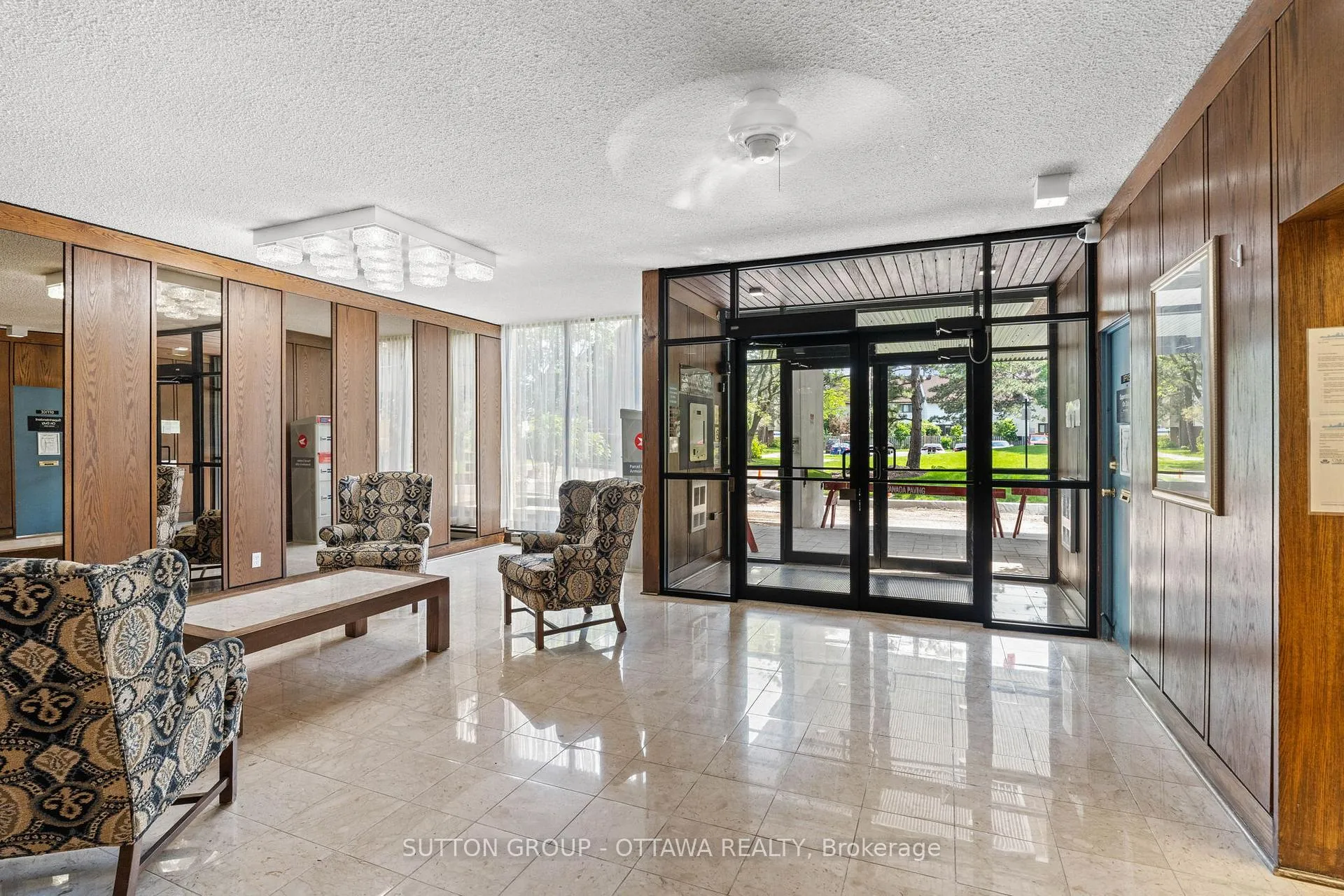 Photo 6 of 3360 Southgate Road, Ottawa, South Keys — HOMEH
