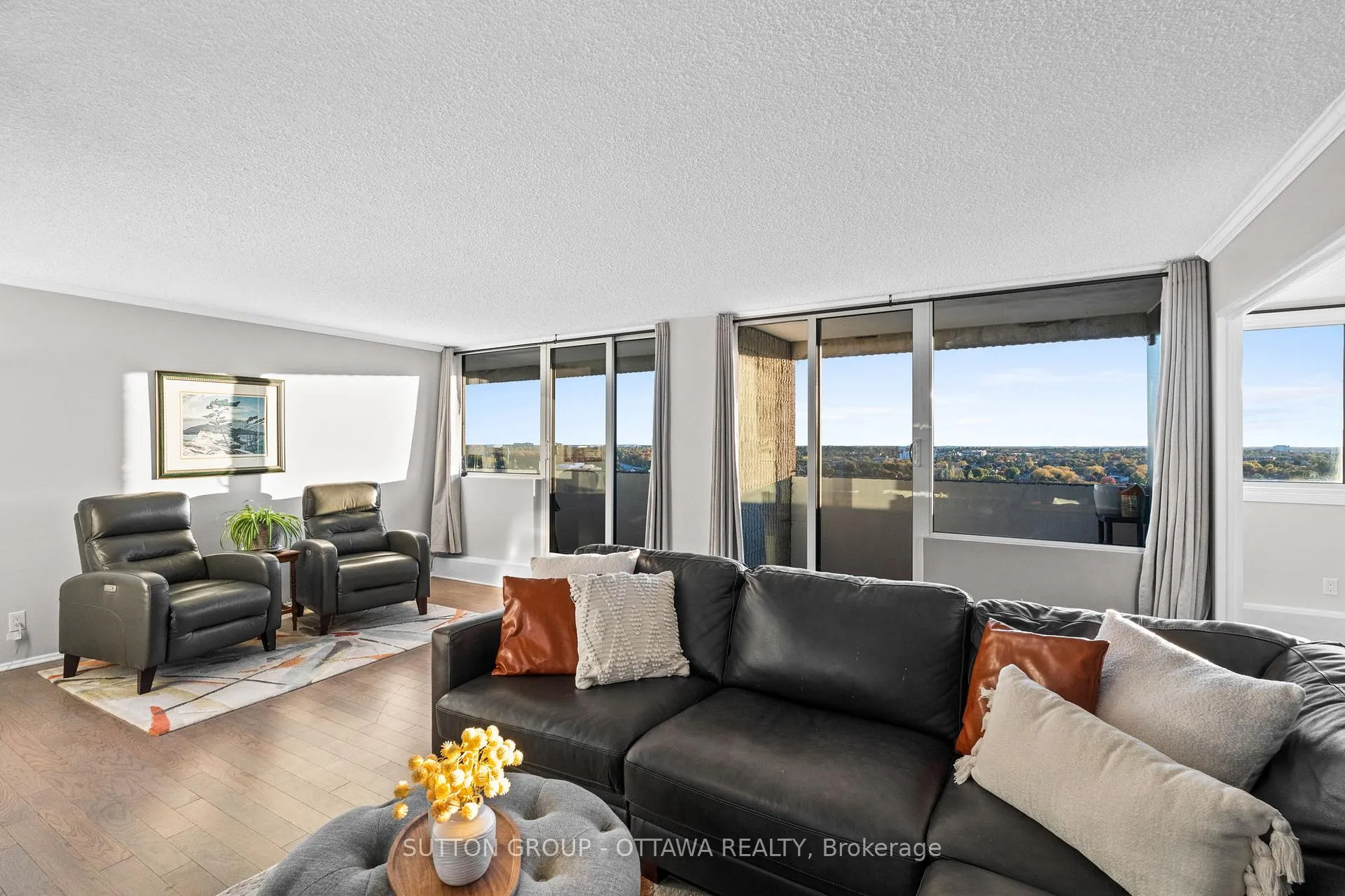 Photo 18 of 3360 Southgate Road, Ottawa, South Keys — HOMEH