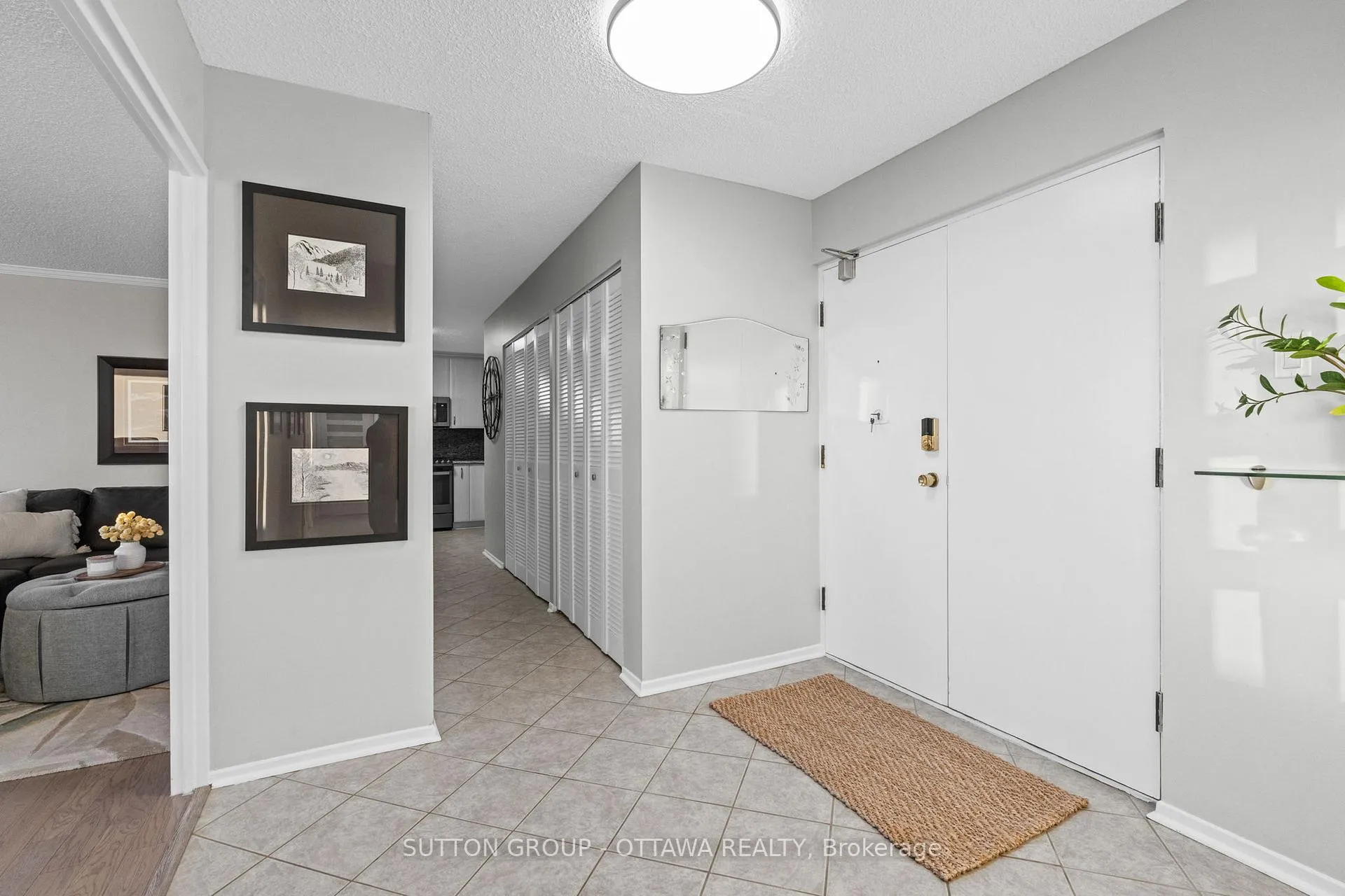 Photo 22 of 3360 Southgate Road, Ottawa, South Keys — HOMEH
