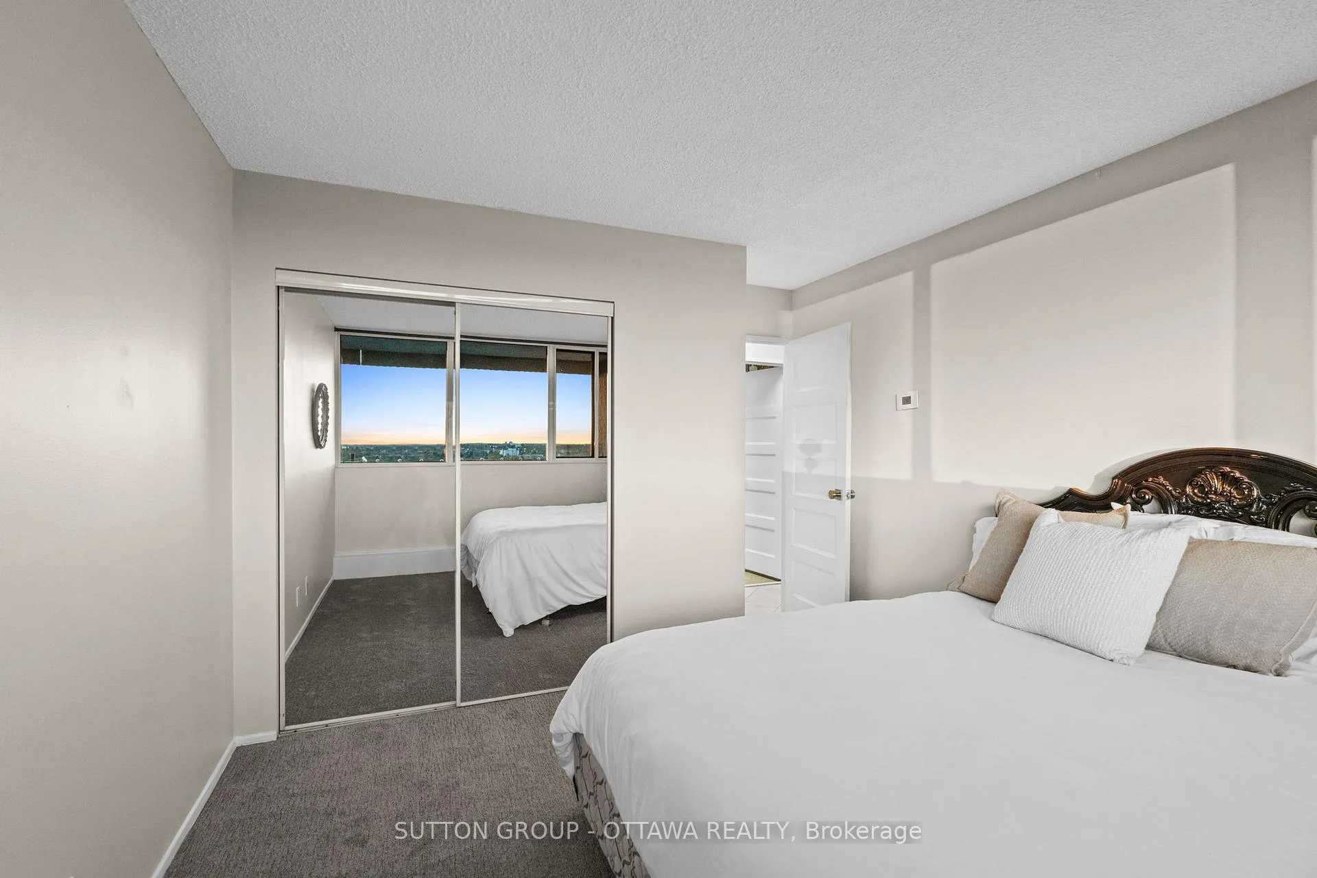 Photo 25 of 3360 Southgate Road, Ottawa, South Keys — HOMEH