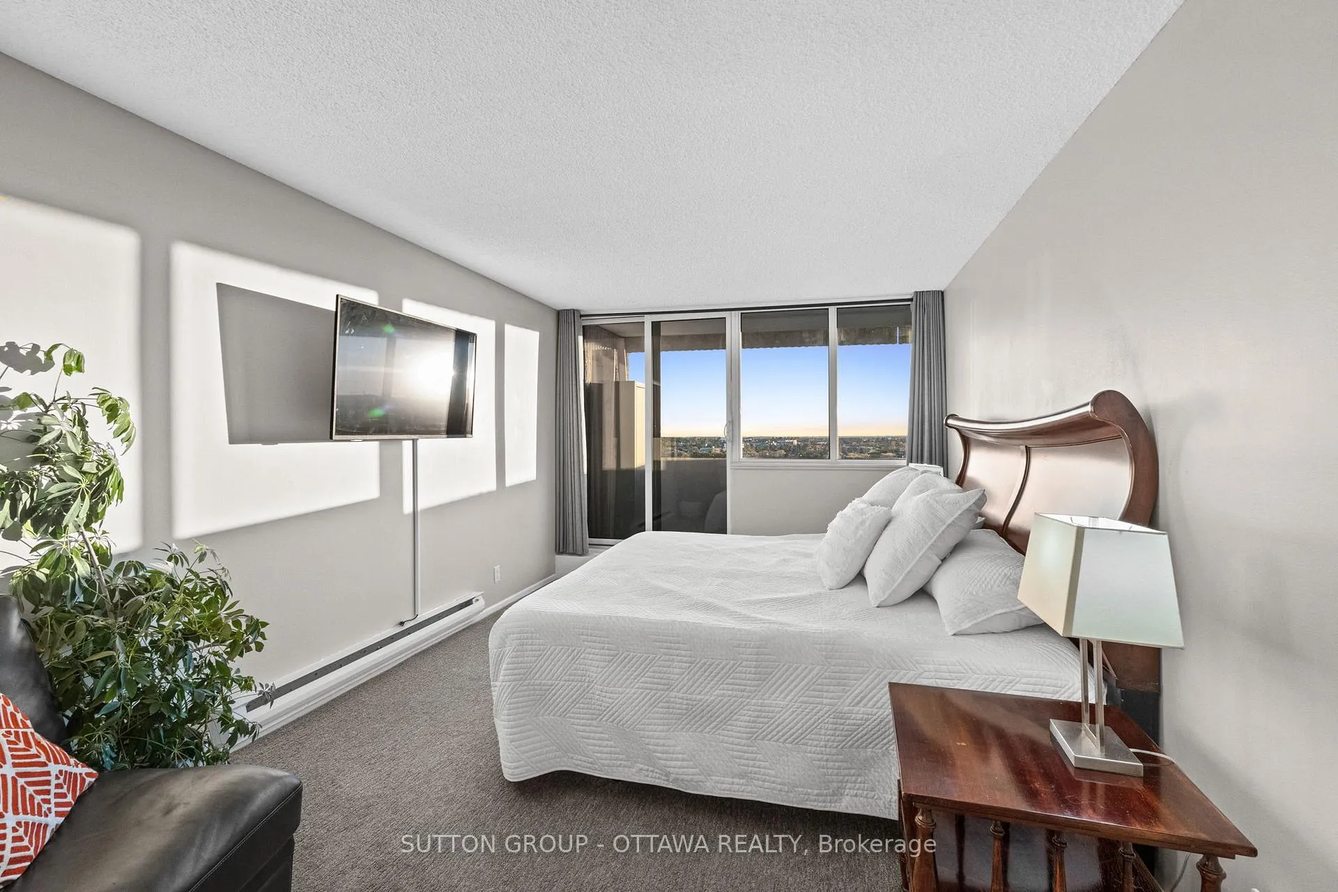 Photo 30 of 3360 Southgate Road, Ottawa, South Keys — HOMEH