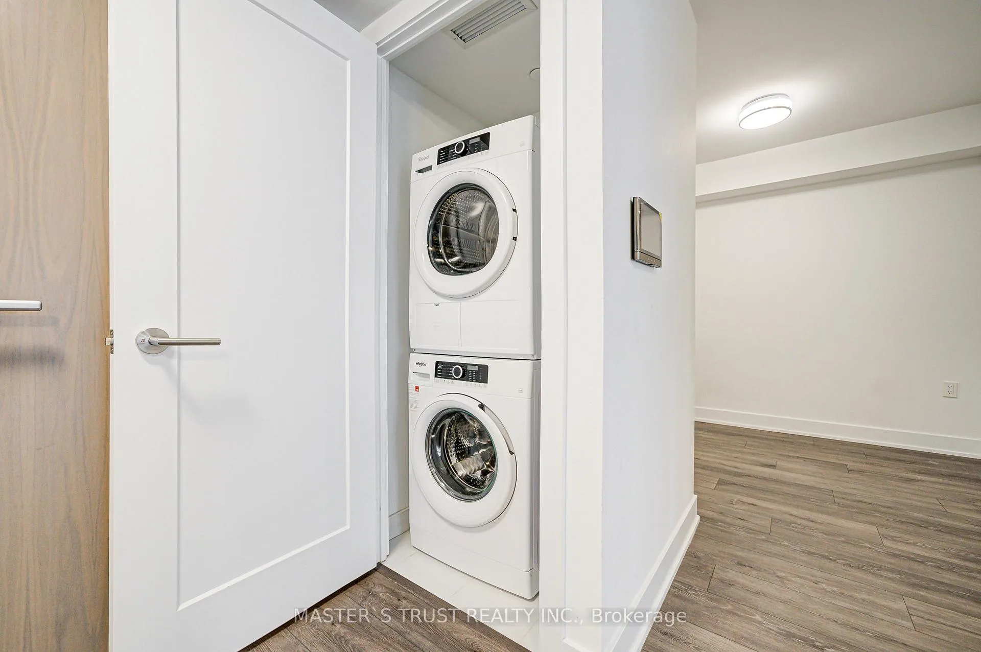 Photo 16 of Unit 720, 585 Bloor Street E, Toronto, North St. James Town — HOMEH