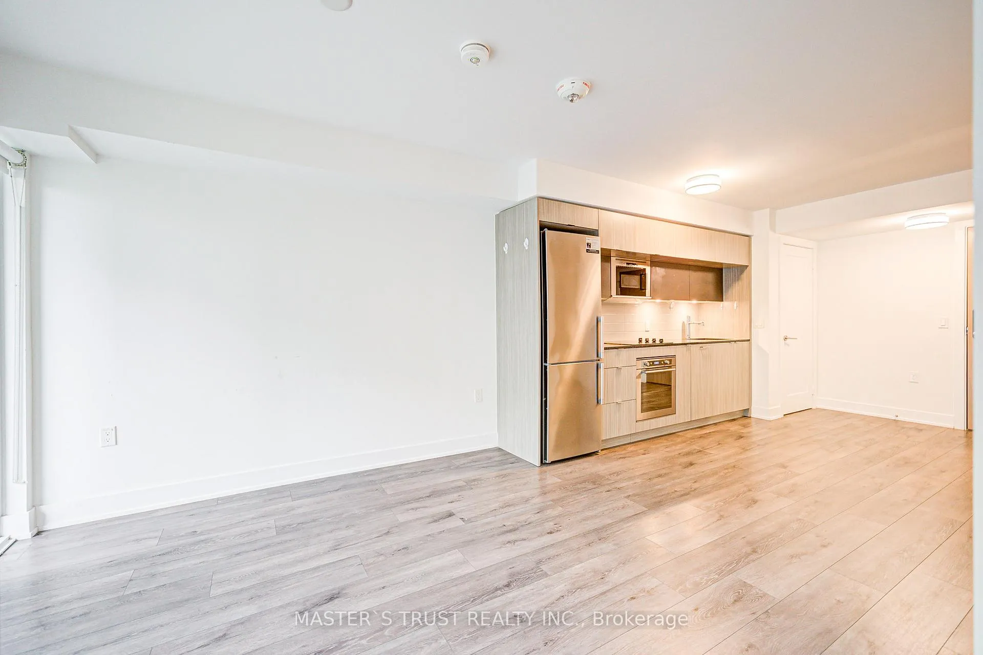 Photo 21 of Unit 720, 585 Bloor Street E, Toronto, North St. James Town — HOMEH