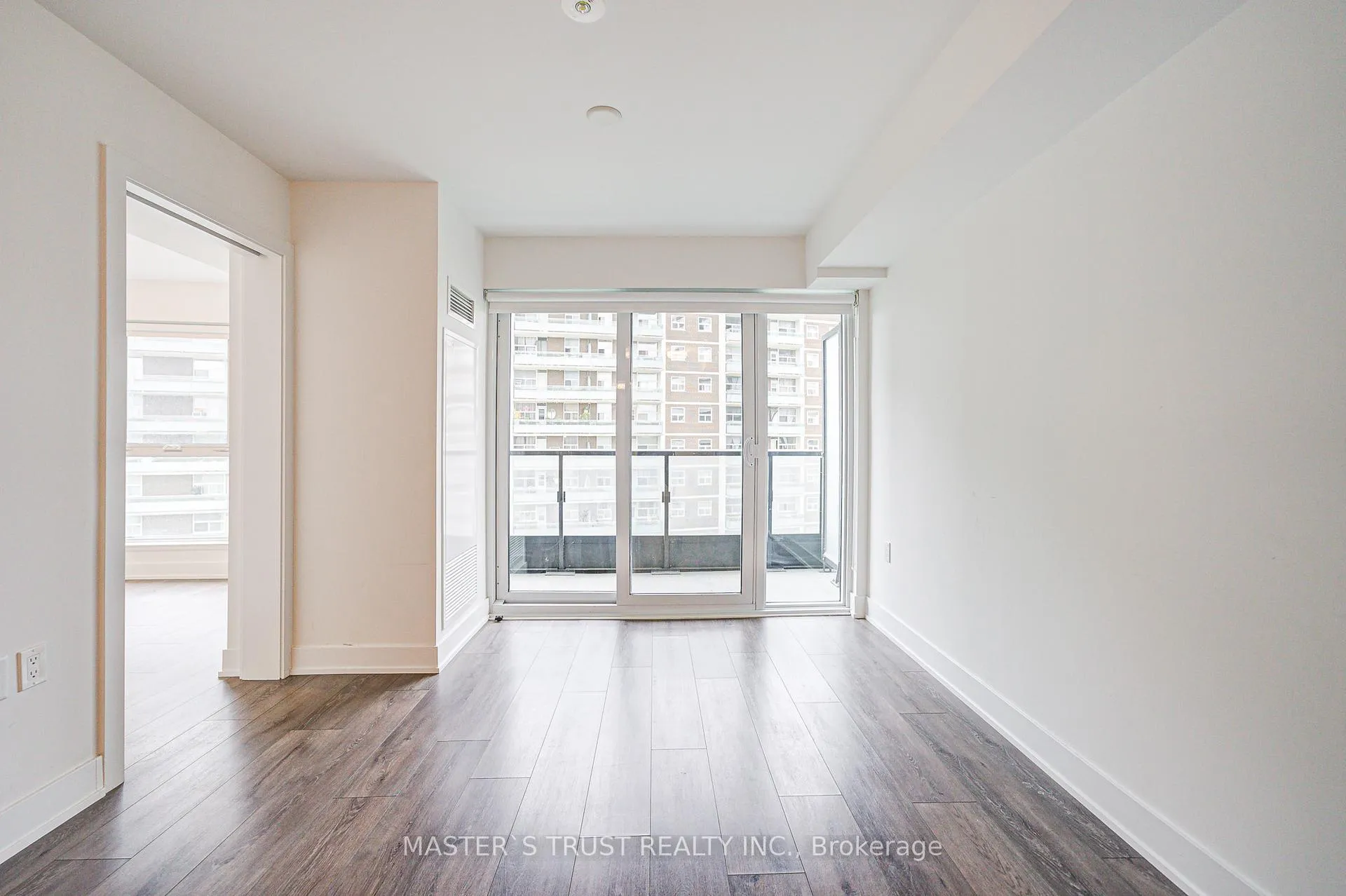 Photo 23 of Unit 720, 585 Bloor Street E, Toronto, North St. James Town — HOMEH