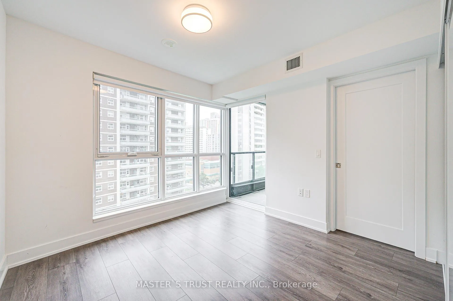 Photo 25 of Unit 720, 585 Bloor Street E, Toronto, North St. James Town — HOMEH