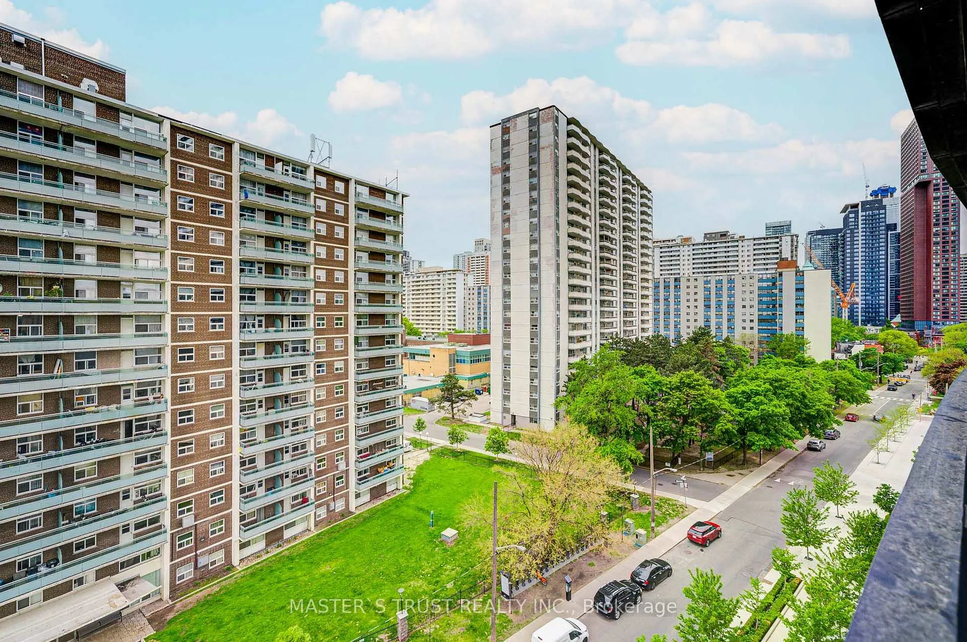 Photo 34 of Unit 720, 585 Bloor Street E, Toronto, North St. James Town — HOMEH