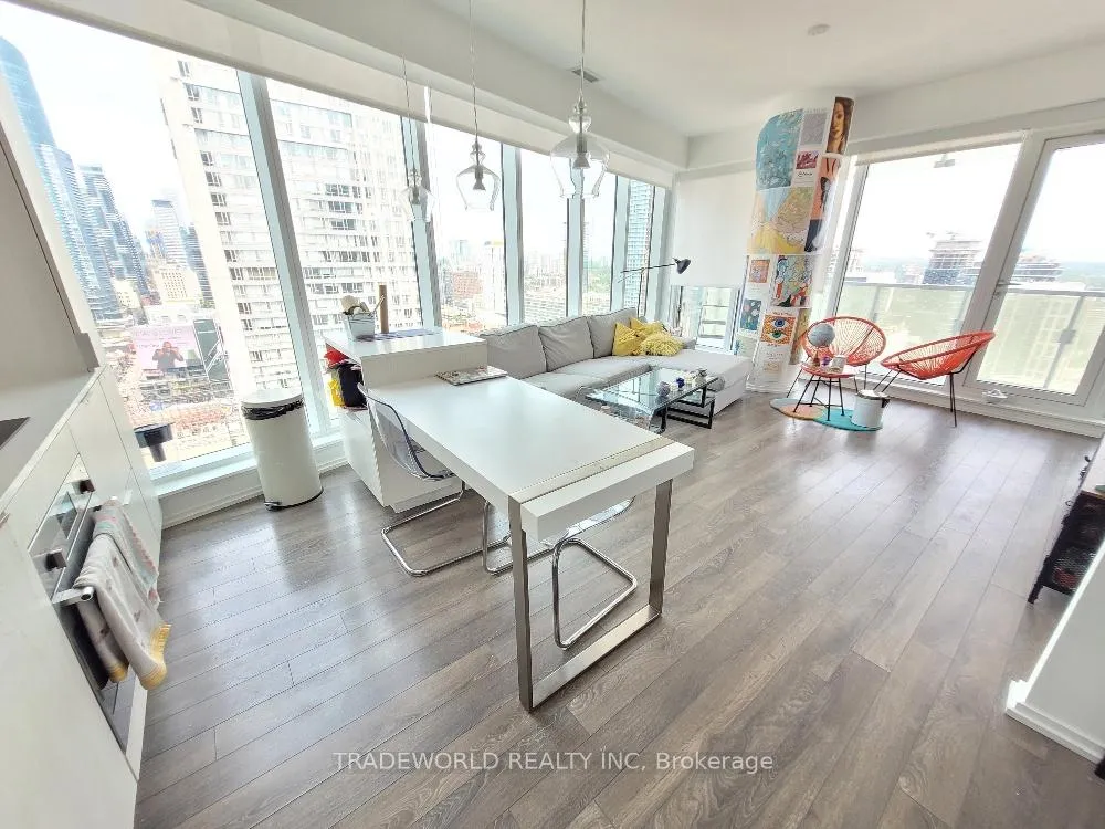 Photo 9 of Unit 2702, 197 Yonge Street, Toronto, Church-Yonge Corridor — HOMEH