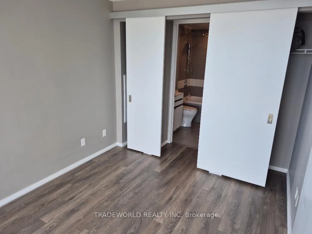 Photo 14 of Unit 2702, 197 Yonge Street, Toronto, Church-Yonge Corridor — HOMEH