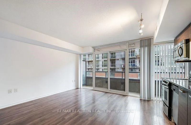 Photo 2 of Unit 701, 36 Lisgar Street E, Toronto, Little Portugal — HOMEH