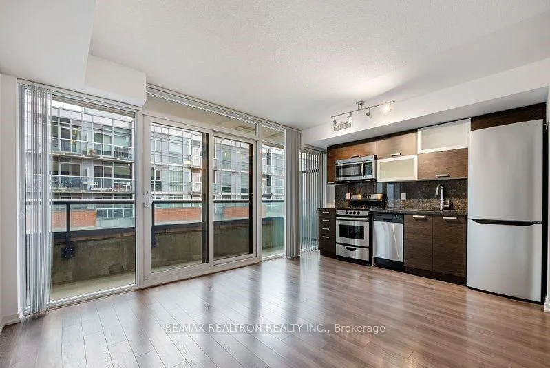 Photo 3 of Unit 701, 36 Lisgar Street E, Toronto, Little Portugal — HOMEH