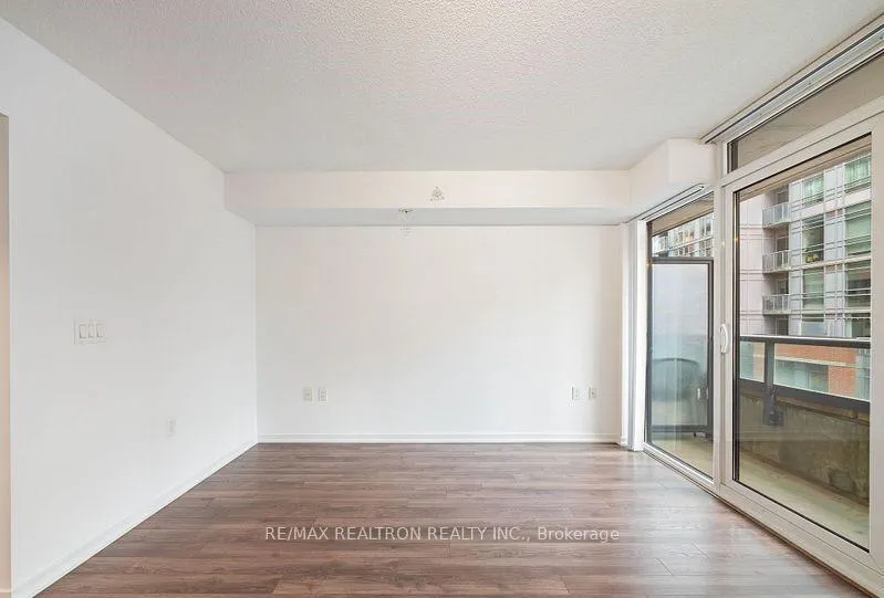 Photo 8 of Unit 701, 36 Lisgar Street E, Toronto, Little Portugal — HOMEH