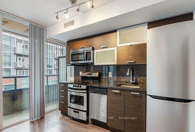 Photo 14 of Unit 701, 36 Lisgar Street E, Toronto, Little Portugal — HOMEH
