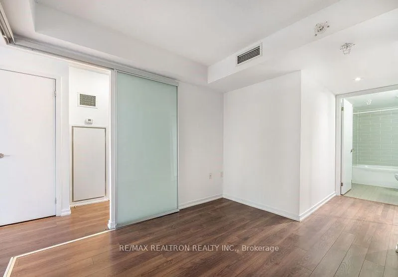 Photo 17 of Unit 701, 36 Lisgar Street E, Toronto, Little Portugal — HOMEH