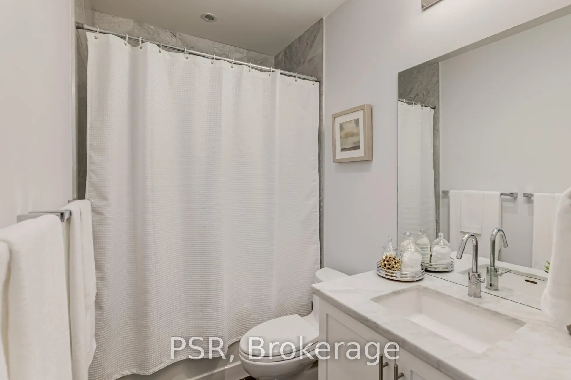 Photo 20 of Unit 627, 29 Queens Quay E, Toronto, Waterfront Communities — HOMEH