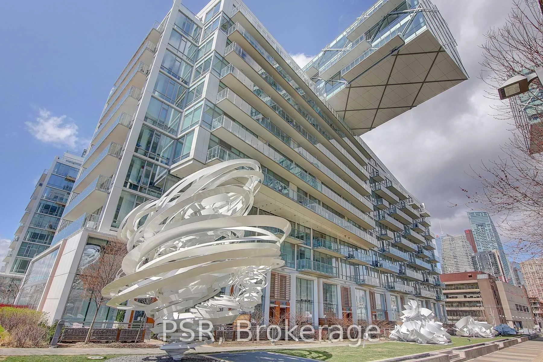 Photo 42 of Unit 627, 29 Queens Quay E, Toronto, Waterfront Communities — HOMEH