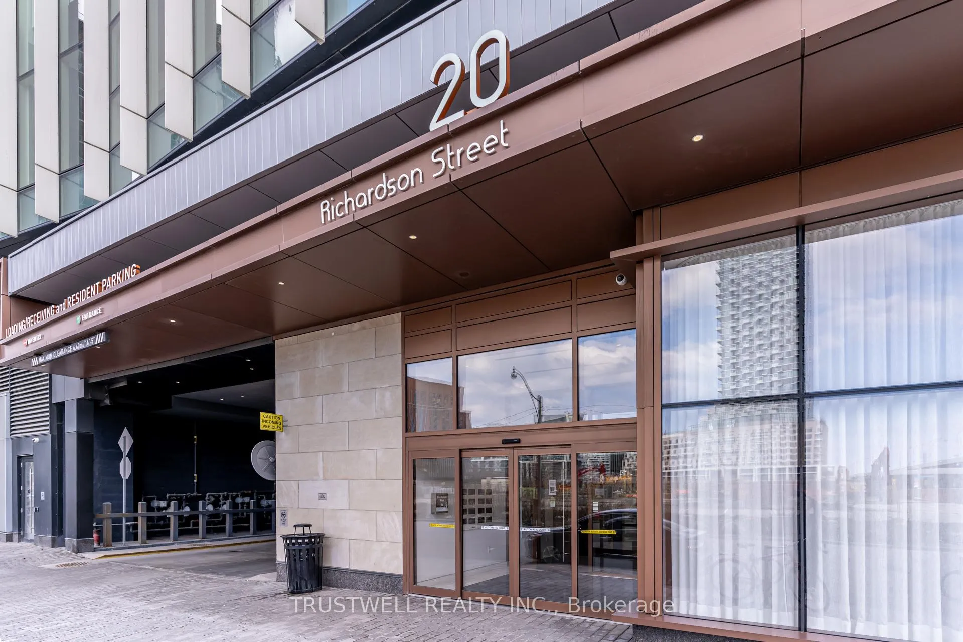 Photo 2 of Unit 1308, 20 Richardson Street, Toronto, Waterfront Communities — HOMEH