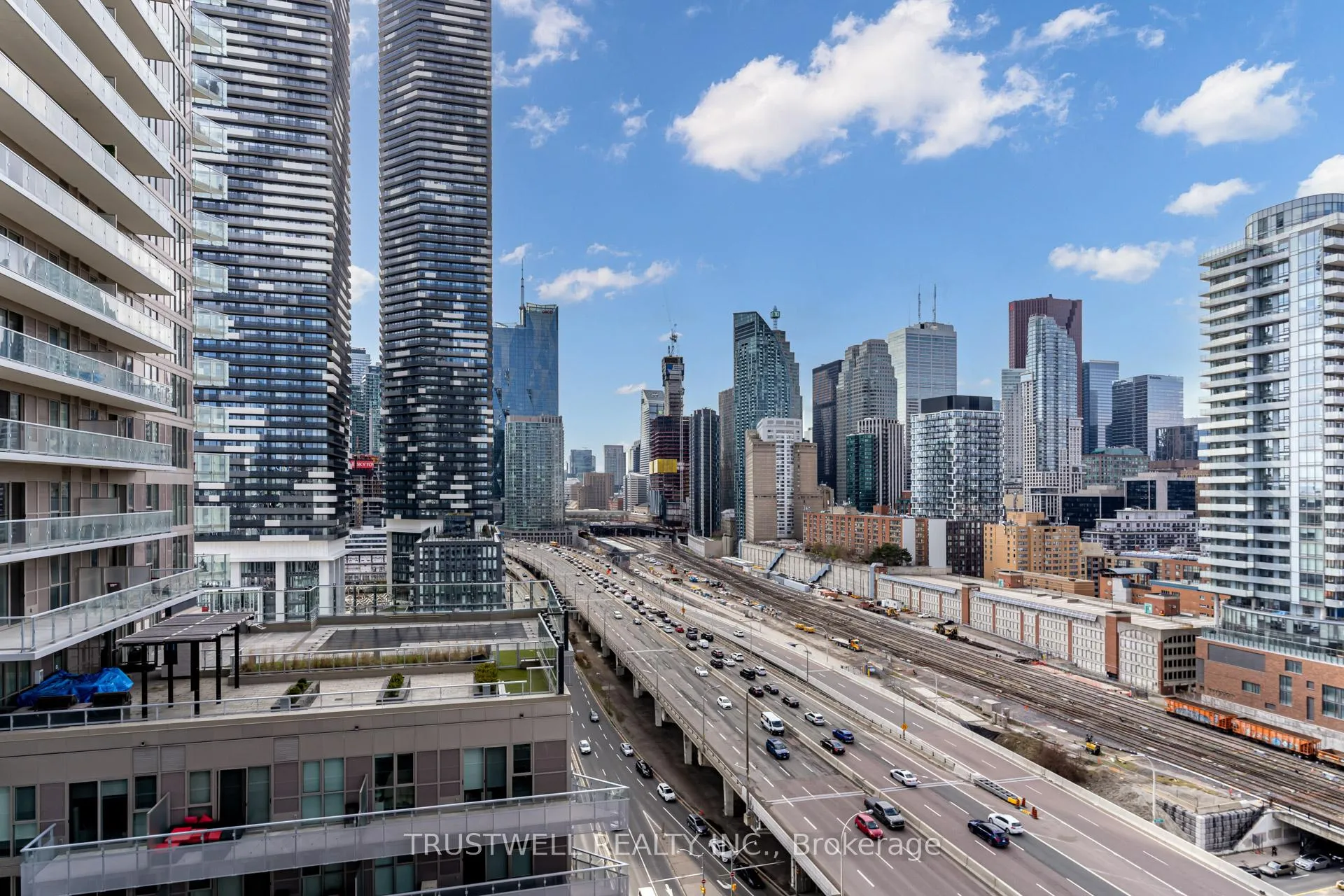 Photo 14 of Unit 1308, 20 Richardson Street, Toronto, Waterfront Communities — HOMEH