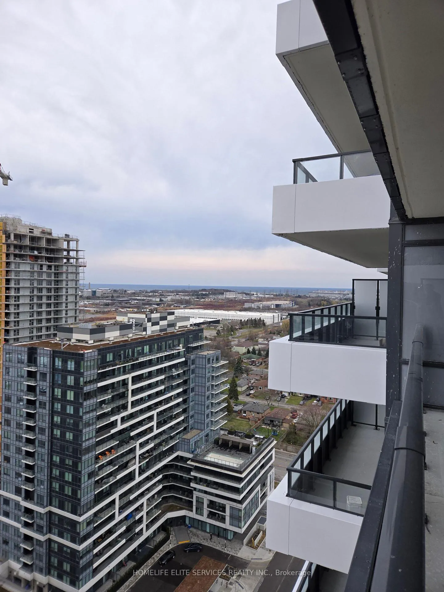 Photo 12 of Unit 2307, 1435 Celebration Drive, Pickering, Bay Ridges — HOMEH