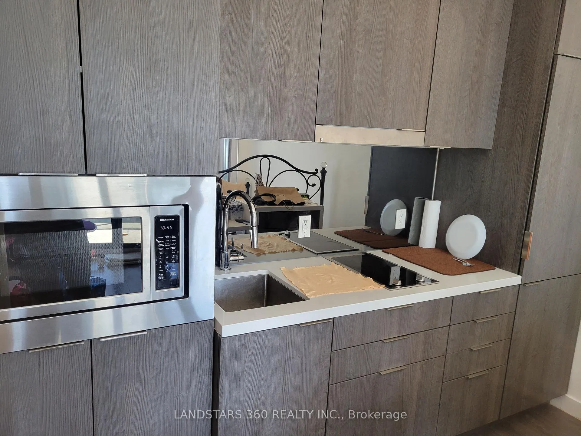 Photo 3 of Unit 1816, 215 Queen Street W, Toronto, Waterfront Communities — HOMEH