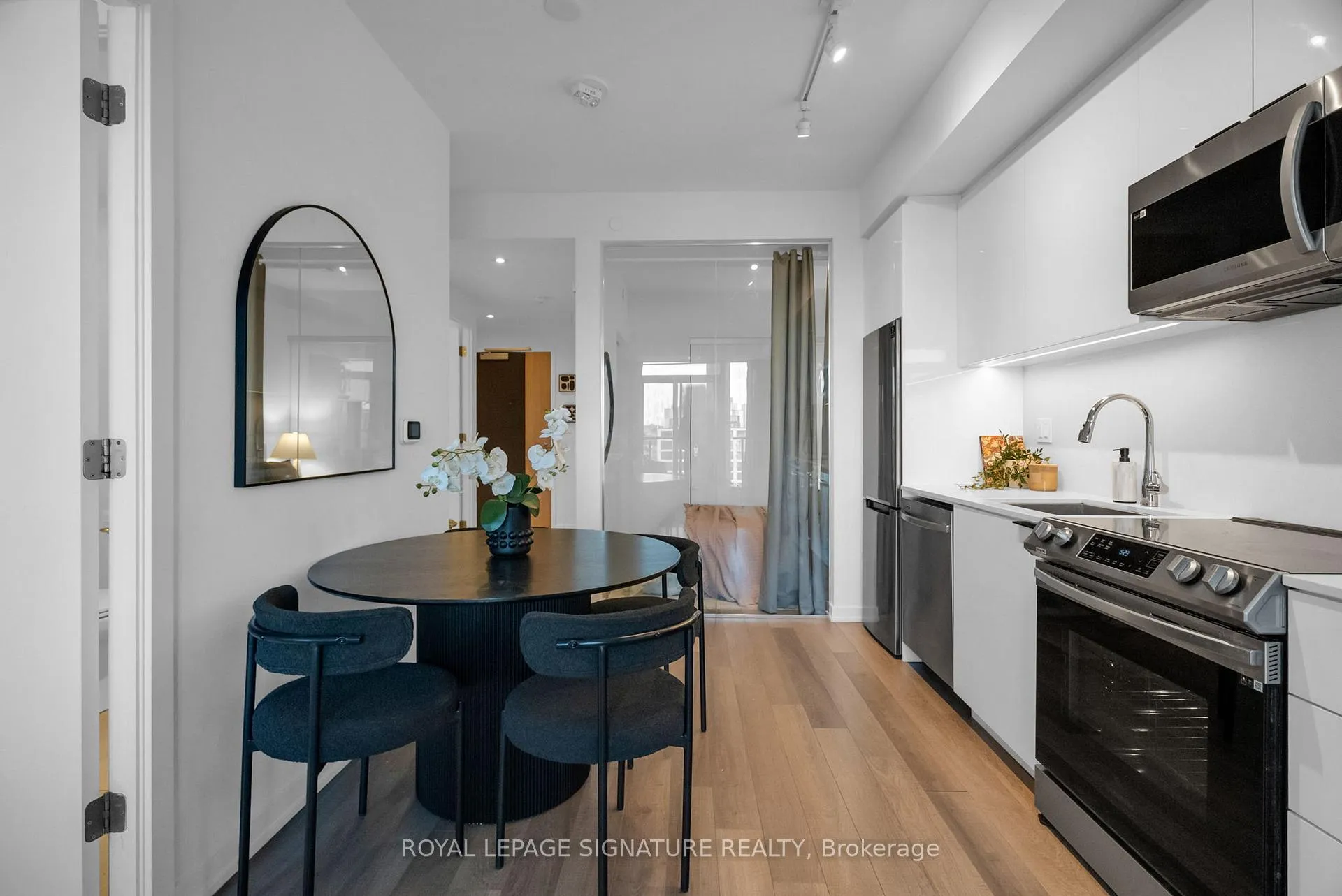 Photo 10 of Unit 1127, 50 Power Street, Toronto, Moss Park — HOMEH