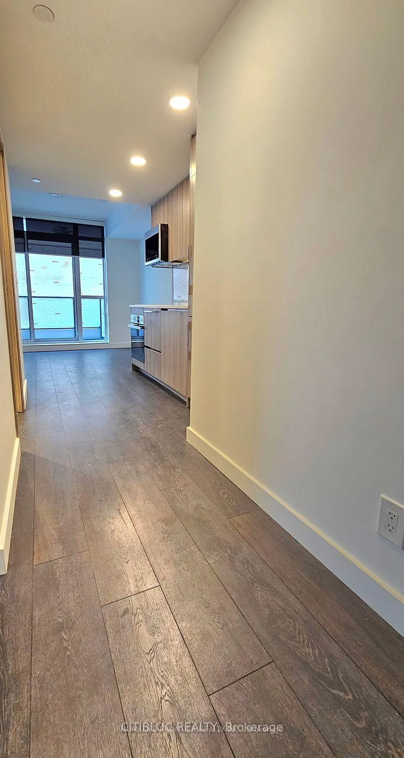 Photo 3 of Unit 601, 38 Widmer Street, Toronto, Waterfront Communities — HOMEH