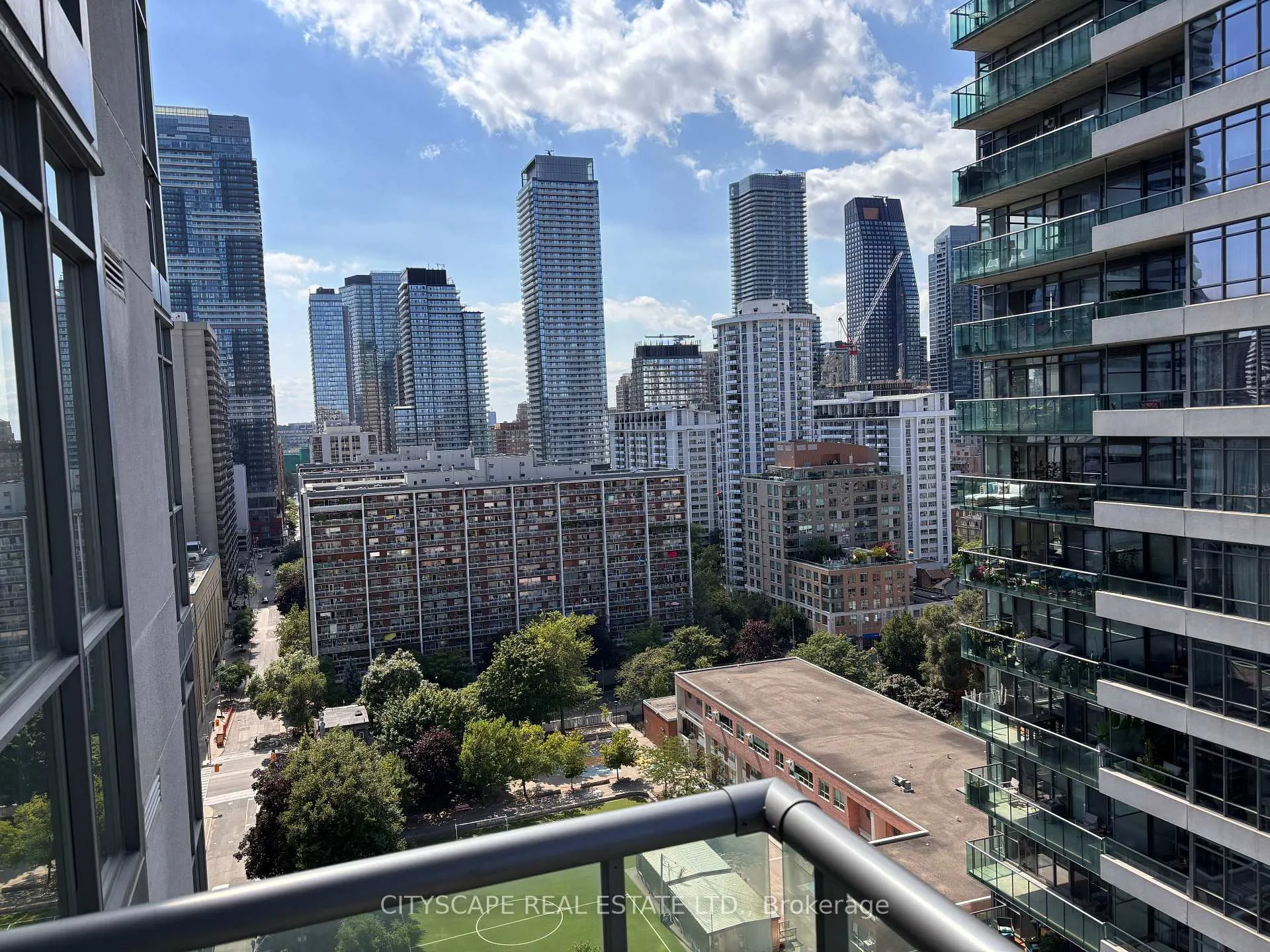 Photo 11 of Unit 1806, 281 Mutual Street, Toronto, Church-Yonge Corridor — HOMEH