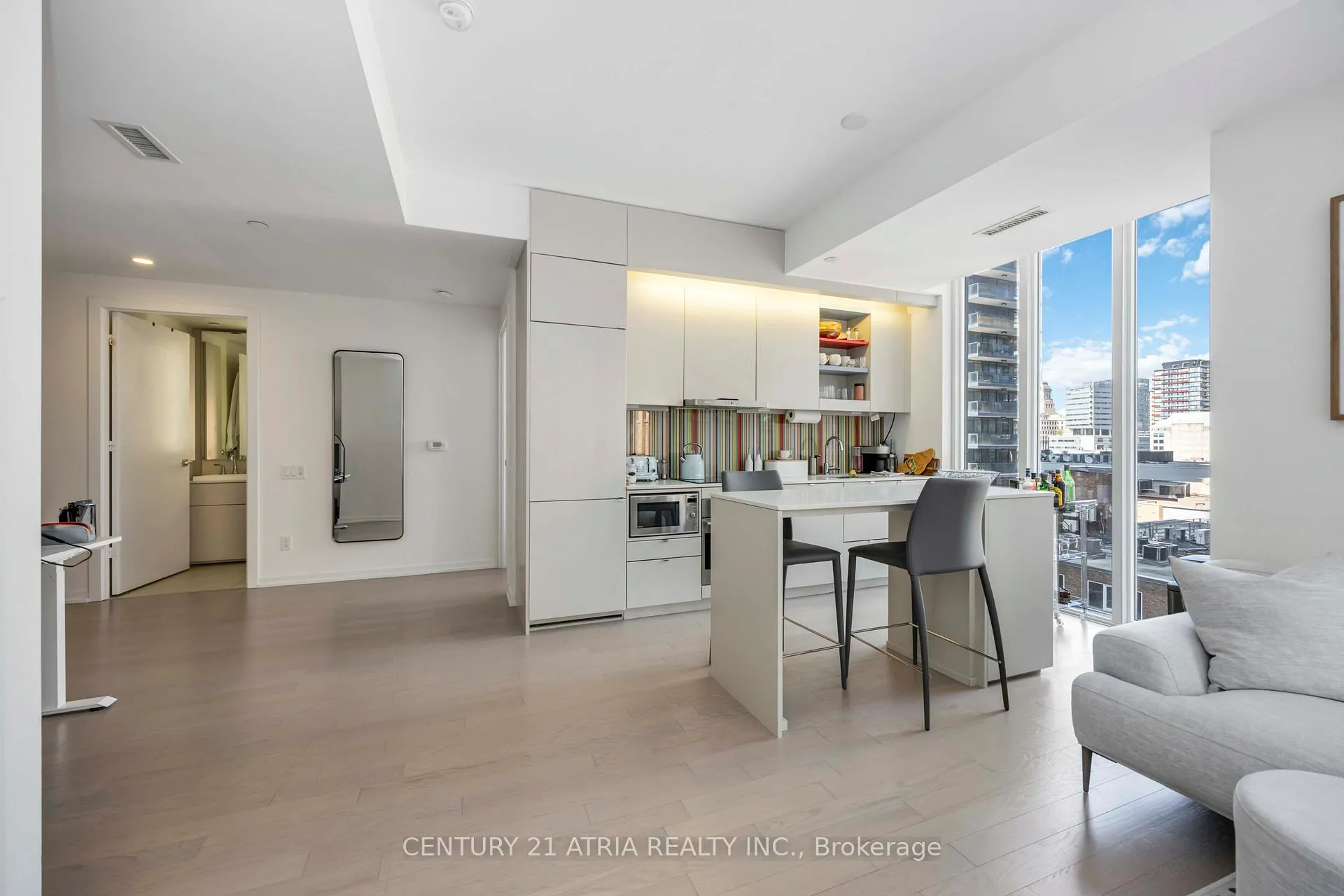 Photo 19 of Unit 906, 101 Peter Street, Toronto, Waterfront Communities — HOMEH