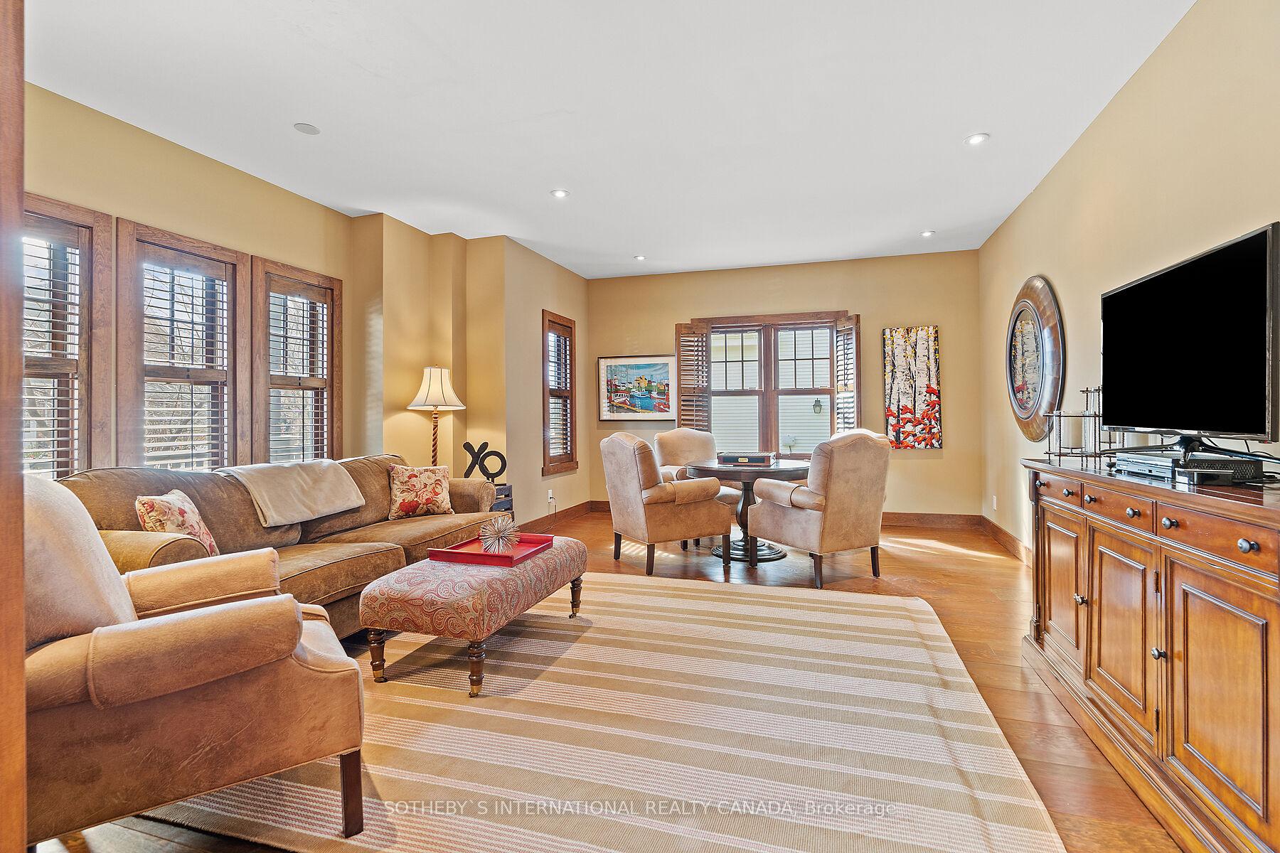 Photo 6 of 148 Snowbridge Way, Blue Mountains — HOMEH
