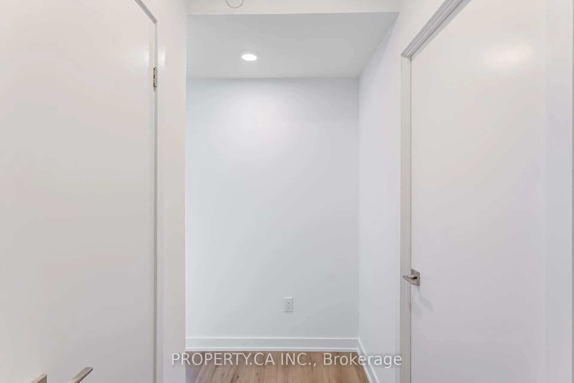 Photo 6 of Unit 3912, 252 Church Street, Toronto, Church-Yonge Corridor — HOMEH