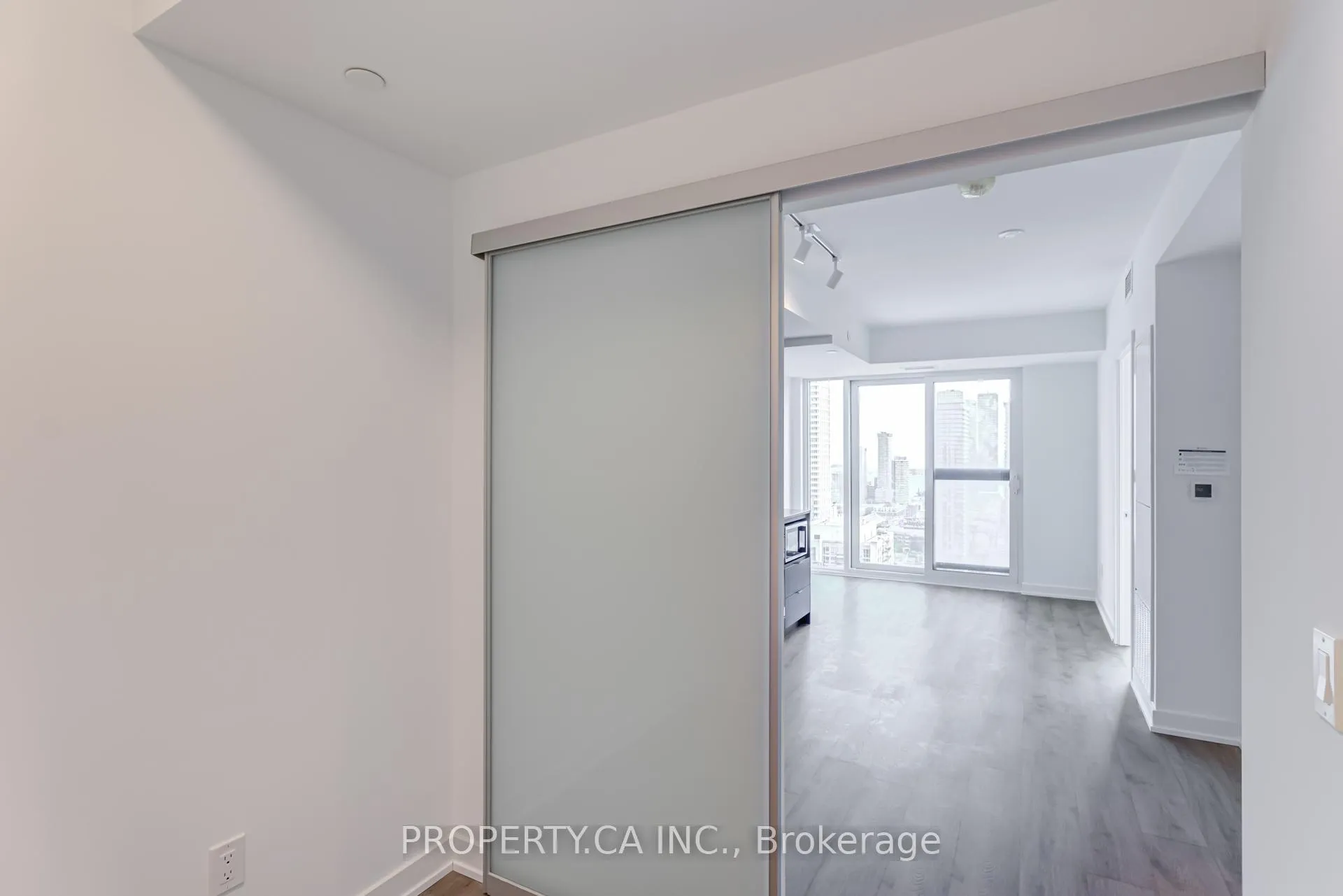 Photo 29 of Unit 3912, 252 Church Street, Toronto, Church-Yonge Corridor — HOMEH