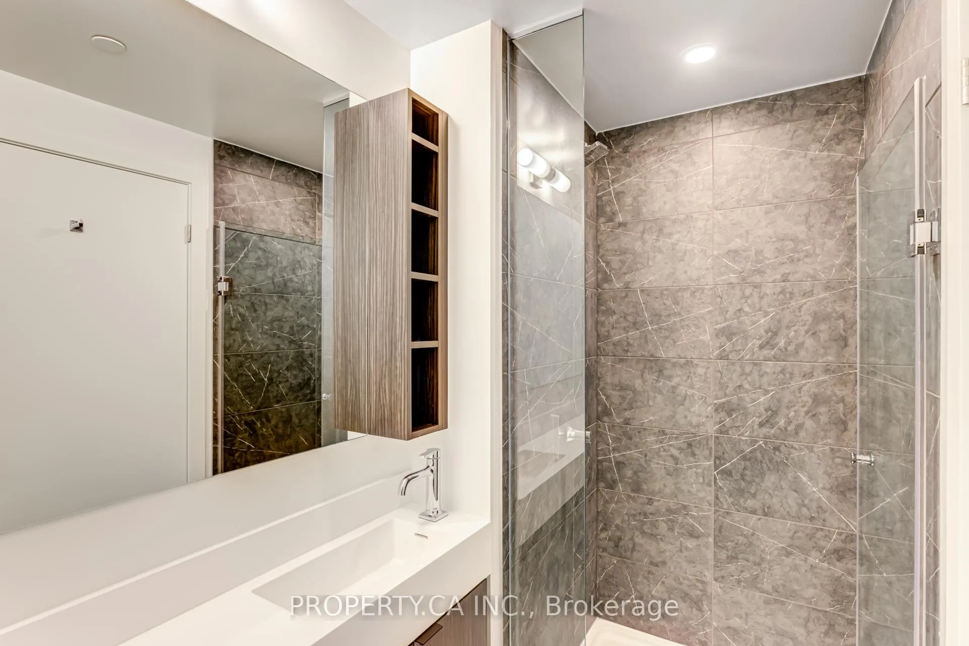 Photo 32 of Unit 3912, 252 Church Street, Toronto, Church-Yonge Corridor — HOMEH