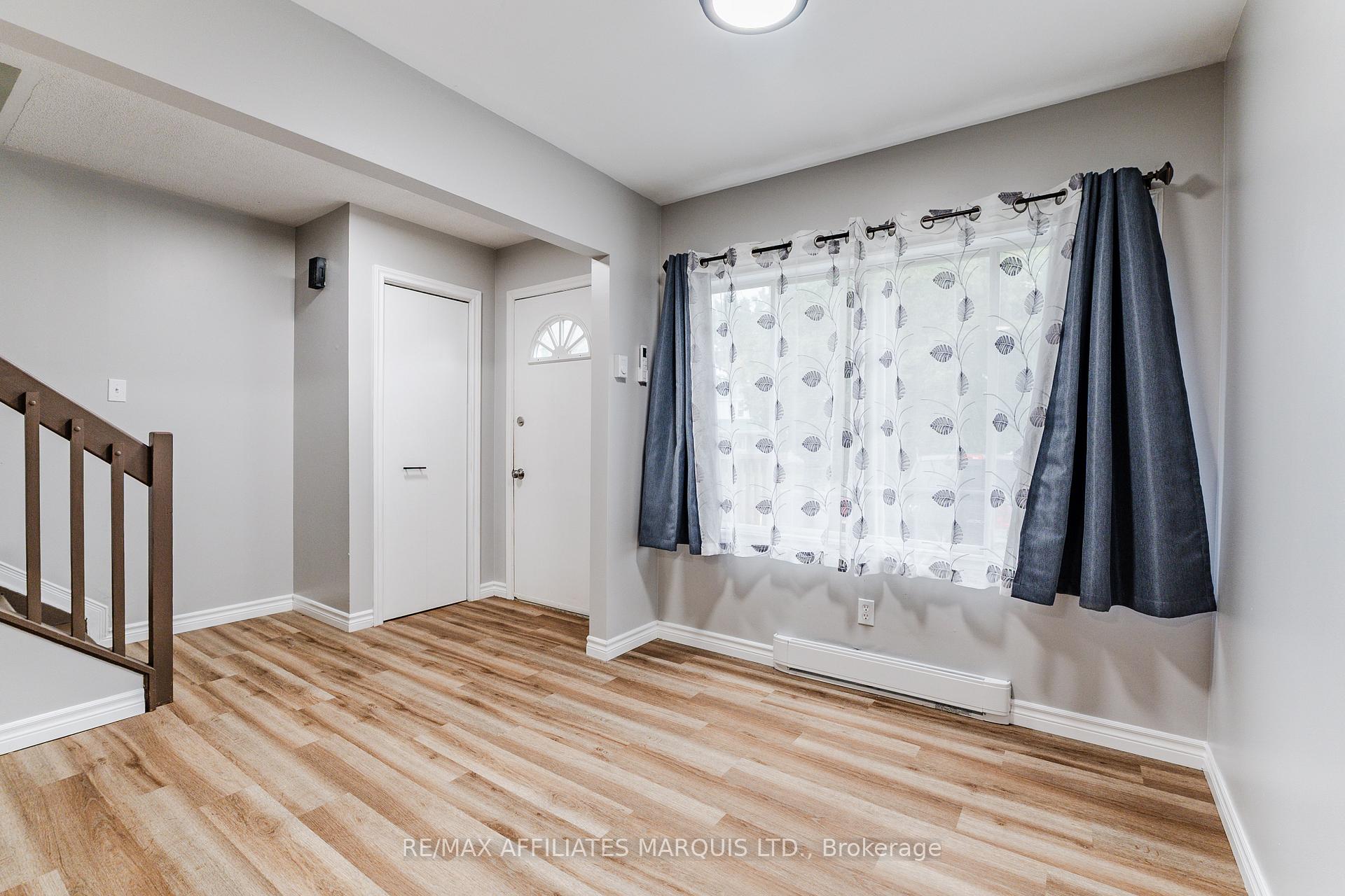 Photo 3 of 123 Jobin Avenue, Cornwall — HOMEH