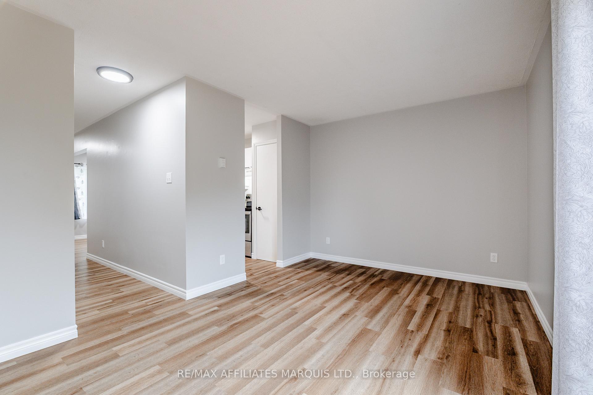 Photo 5 of 123 Jobin Avenue, Cornwall — HOMEH
