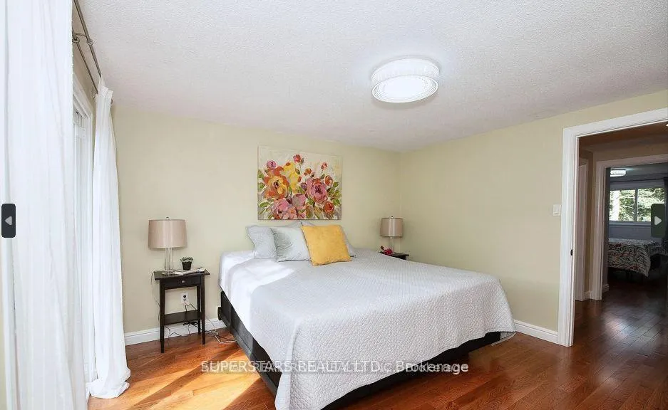 Photo 13 of 4 Woodglen Way, Markham, Unionville — HOMEH