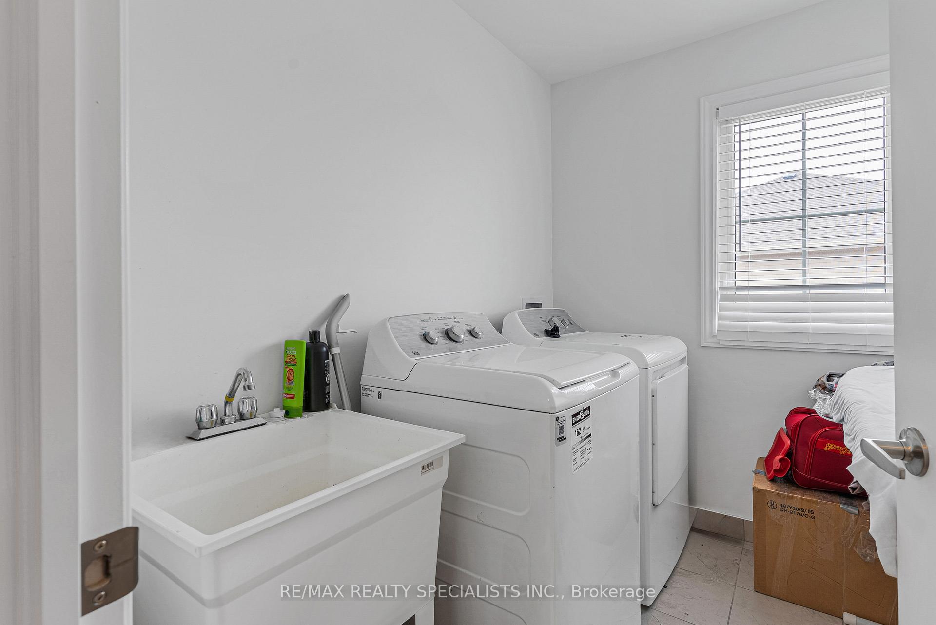 Photo 32 of 28 Lincoln Drive, Belleville, Belleville Ward — HOMEH