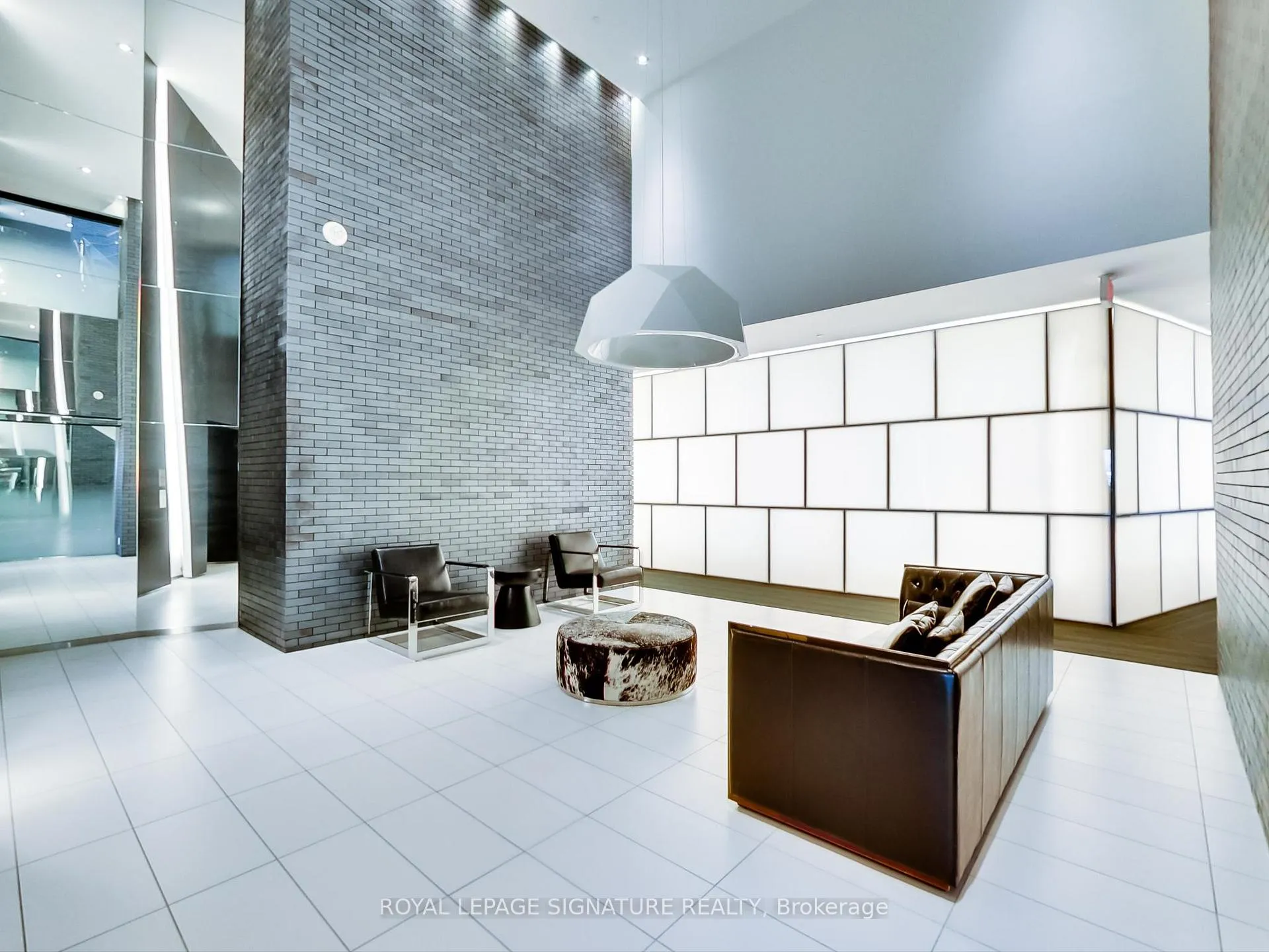 Photo 34 of Unit 808, 125 Peter Street, Toronto, Waterfront Communities — HOMEH