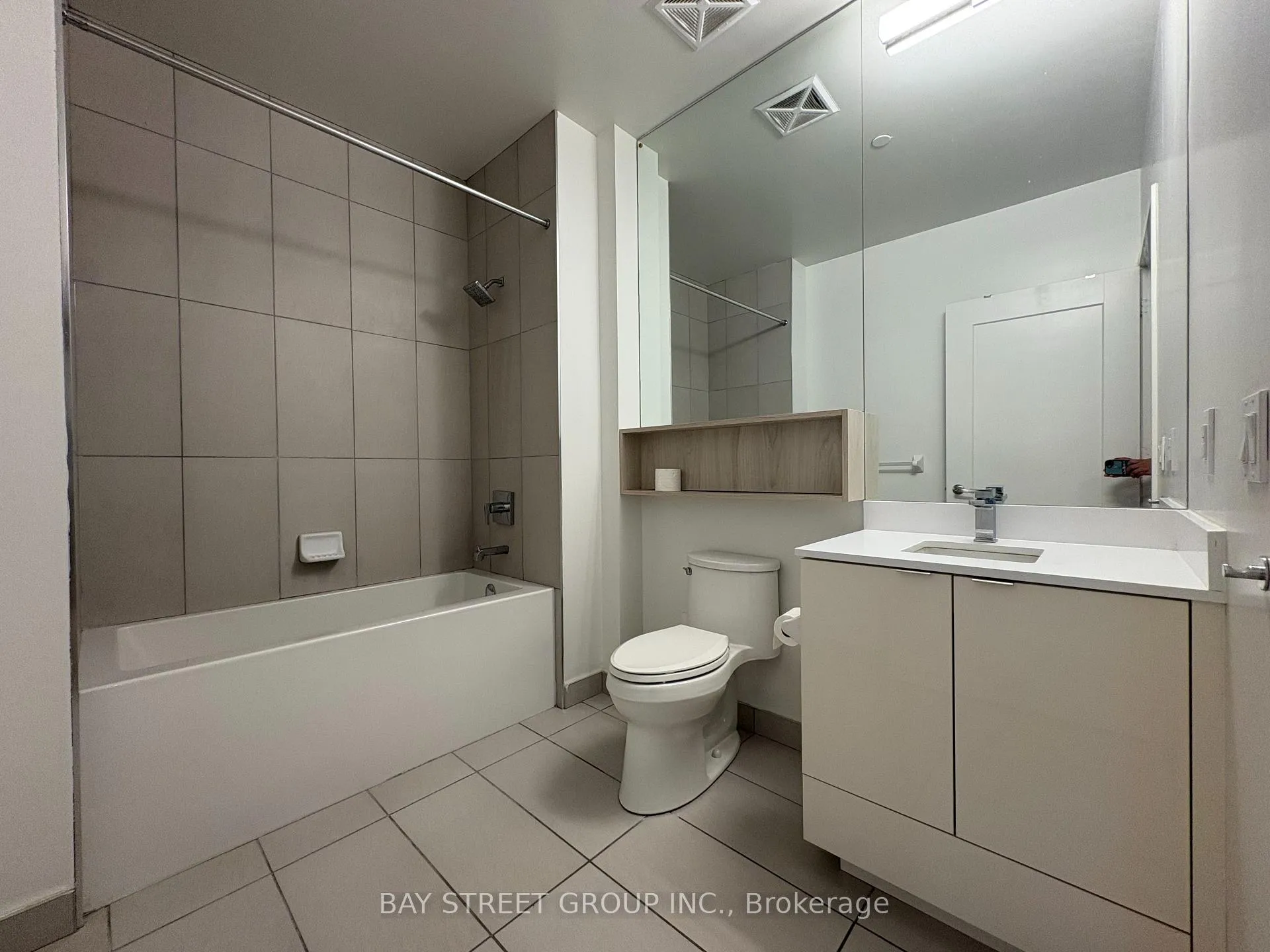 Photo 9 of Unit 217 SE, 60 Princess Street SE, Toronto, Waterfront Communities — HOMEH