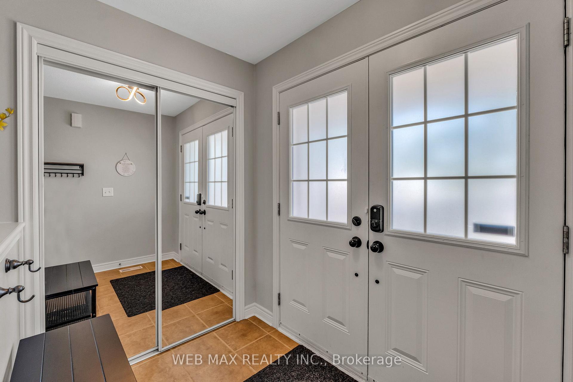 Photo 3 of 3360 Mikalda Road, Burlington, Alton — HOMEH